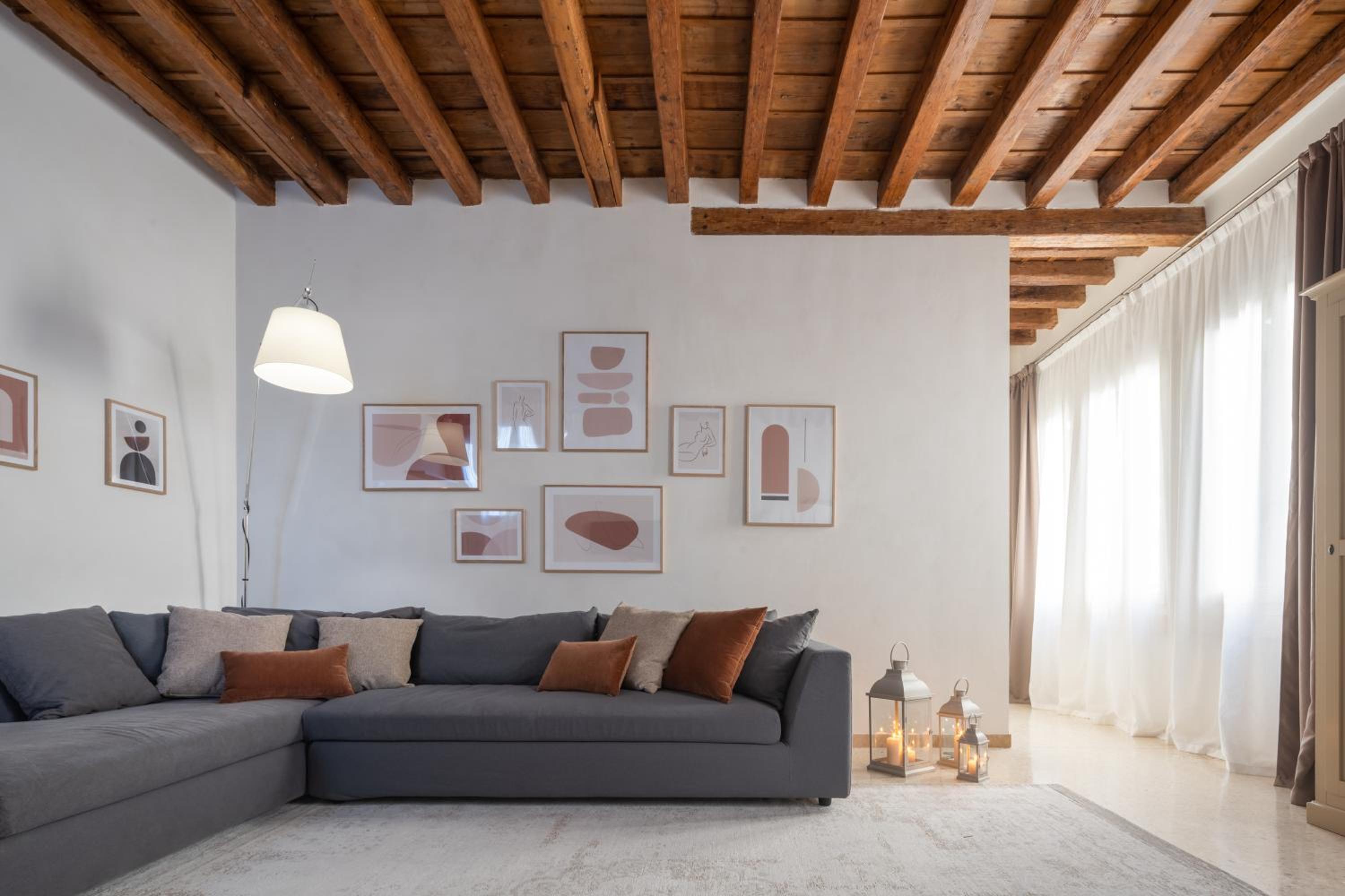 Lion Palace - San Marco R&R