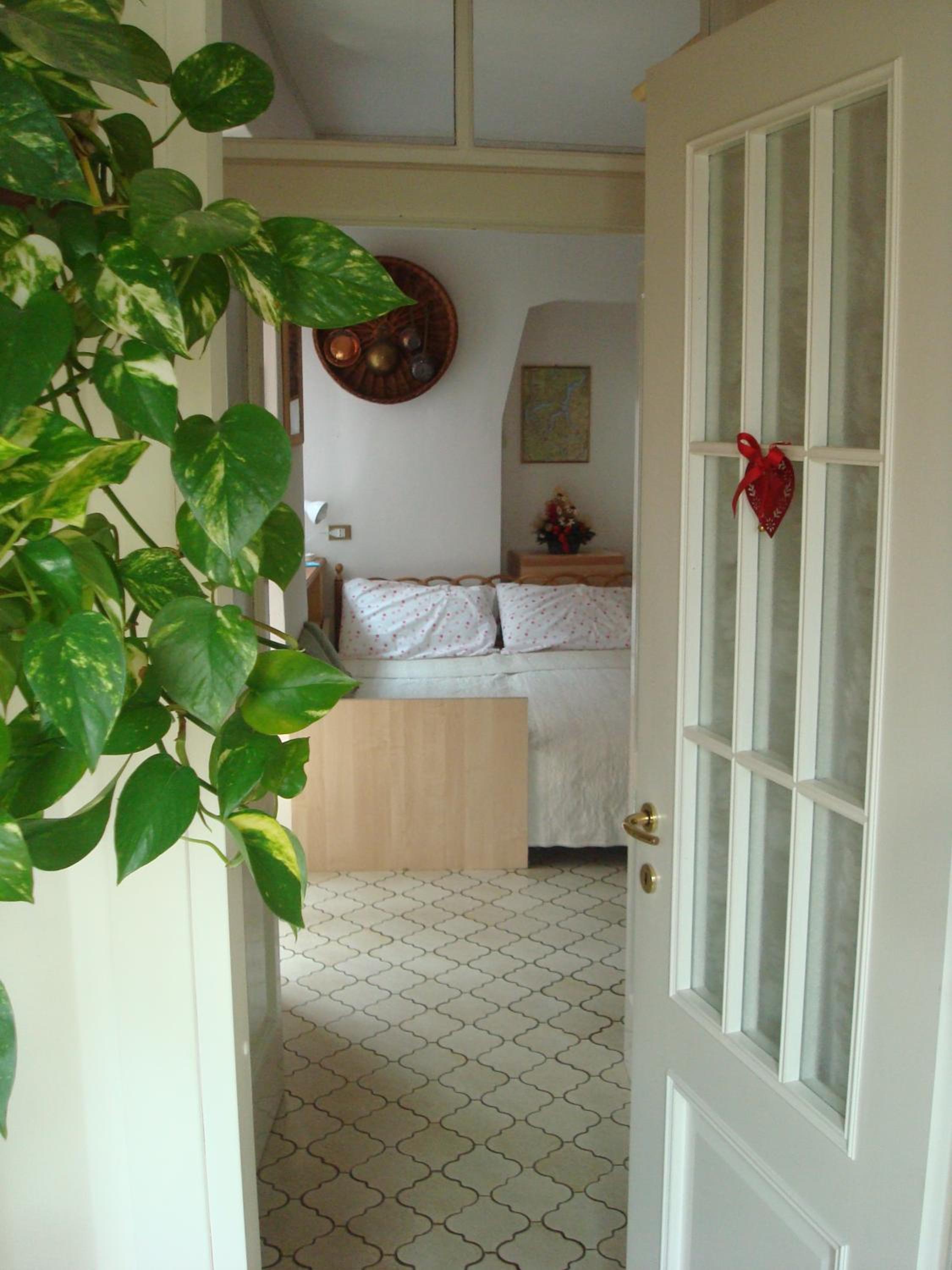 Bellagio Center Apartment n°12 view 2