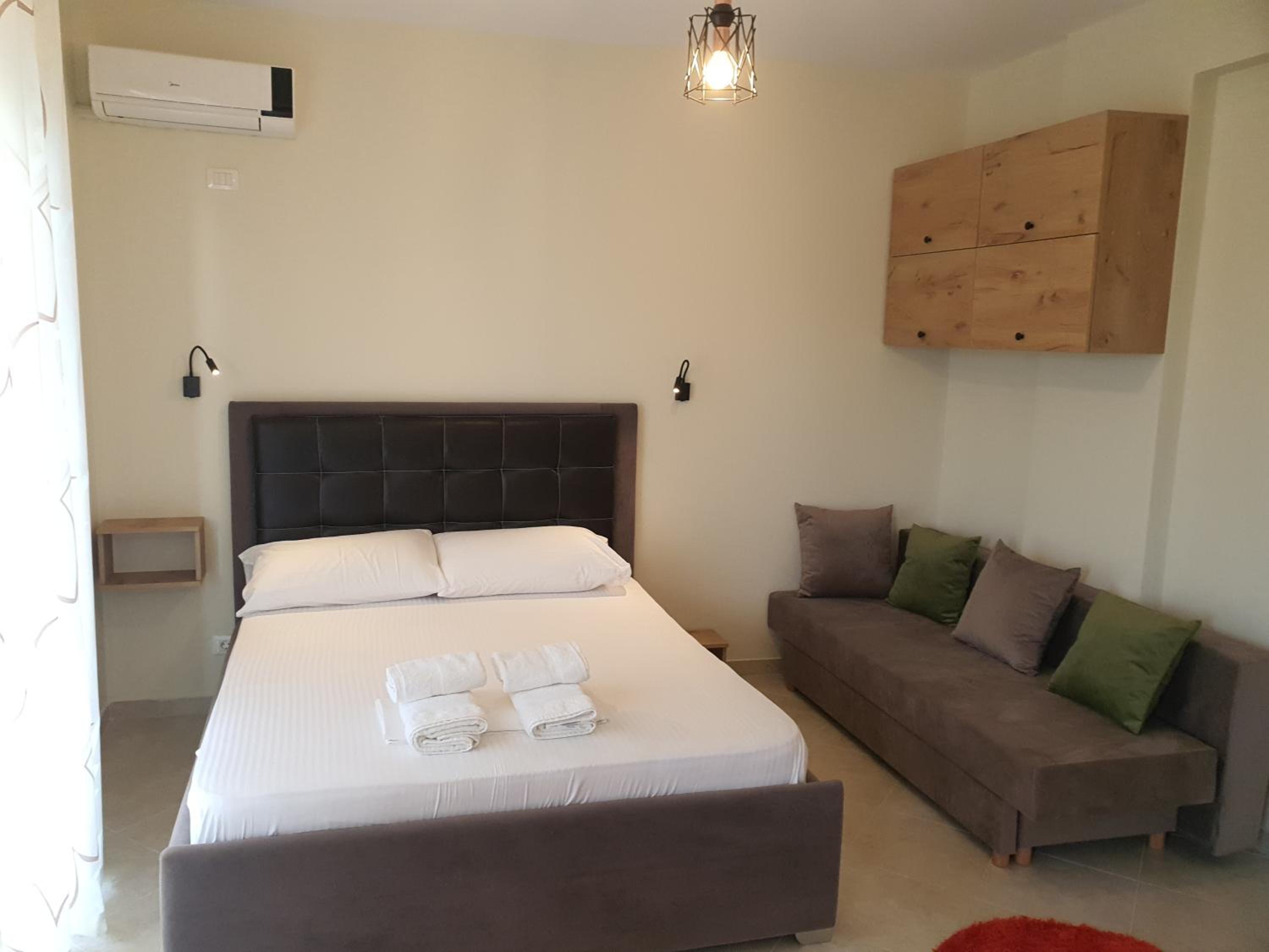 Deni Sea View Apartment