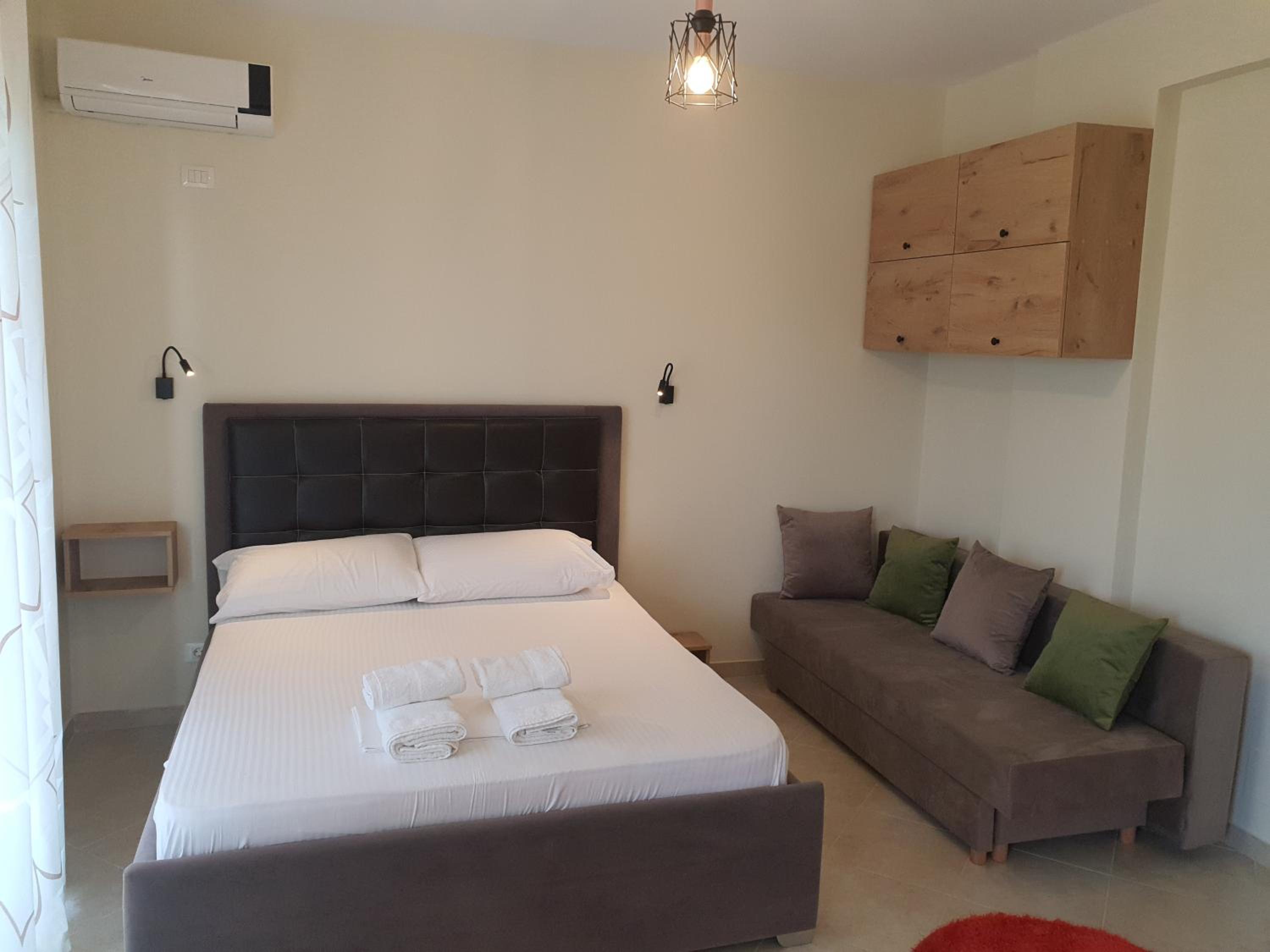 Deni Sea View Apartment