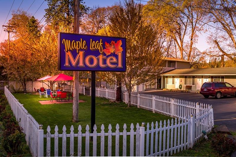 Maple Leaf Motel - Property Image 17