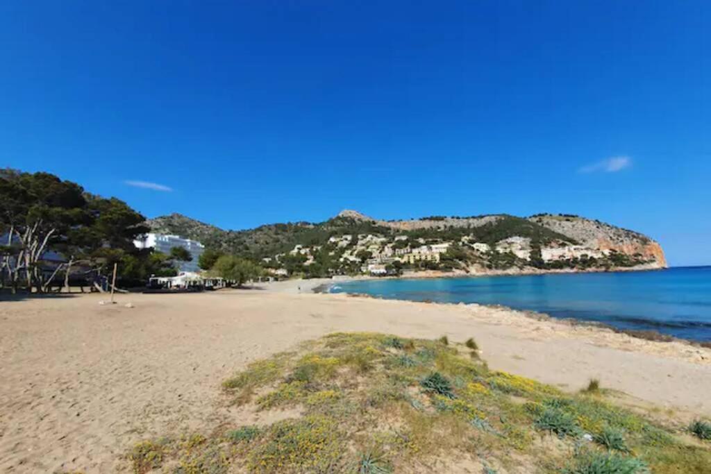 Sea view apartment 6E with pool in Cañamel beach view 5