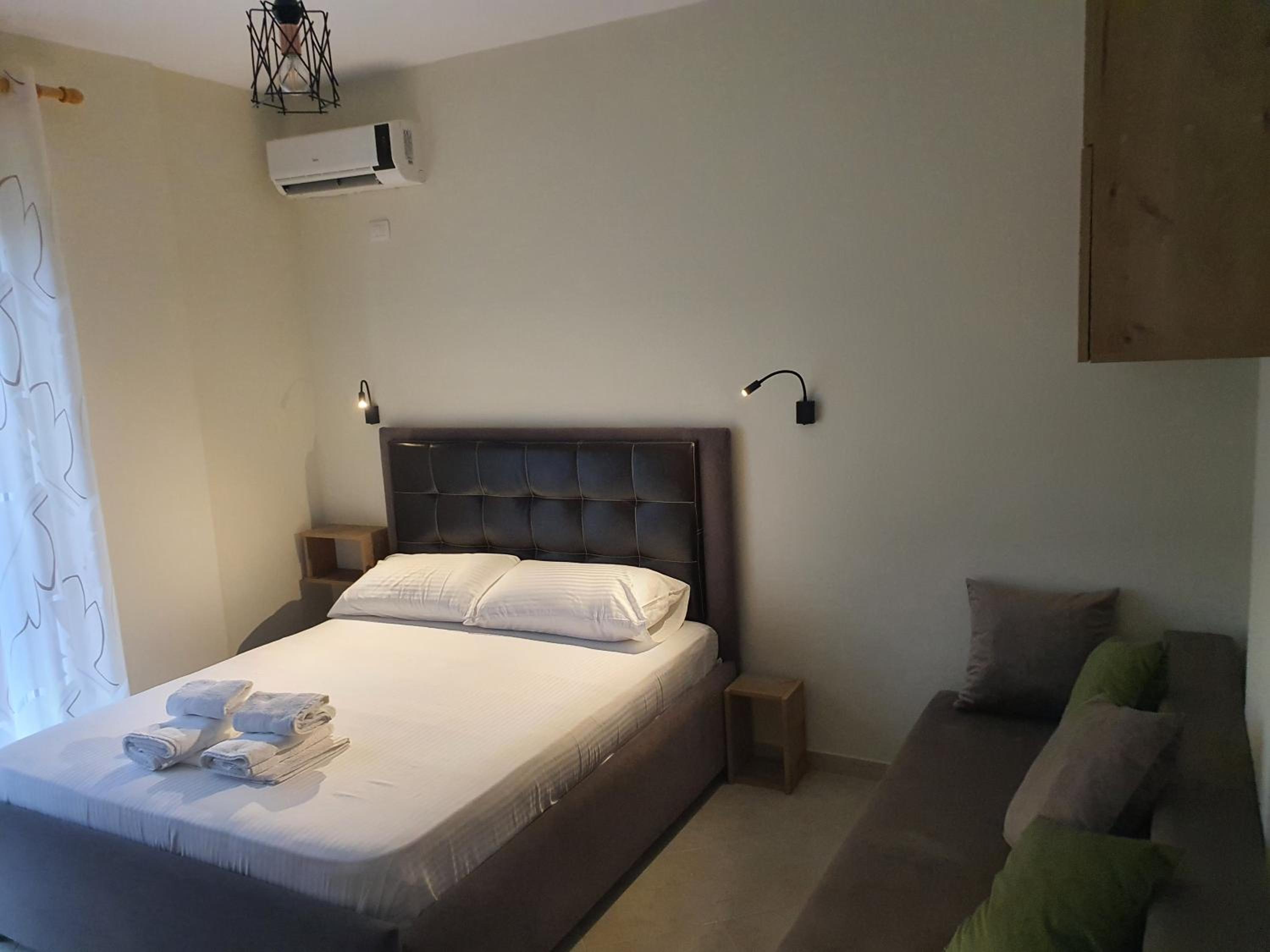 Deni Sea View Apartment