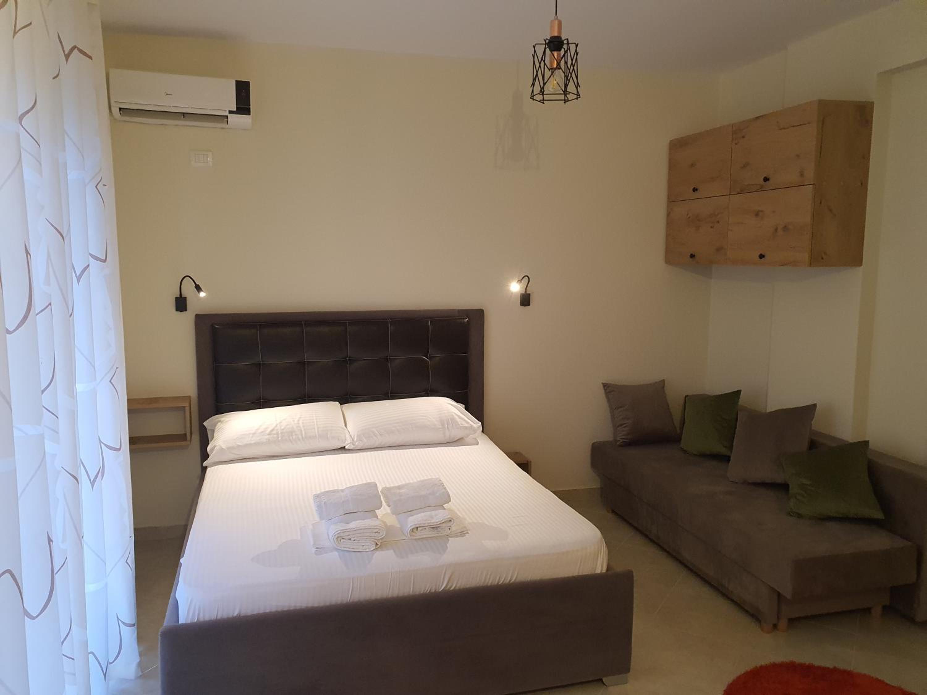 Deni Sea View Apartment