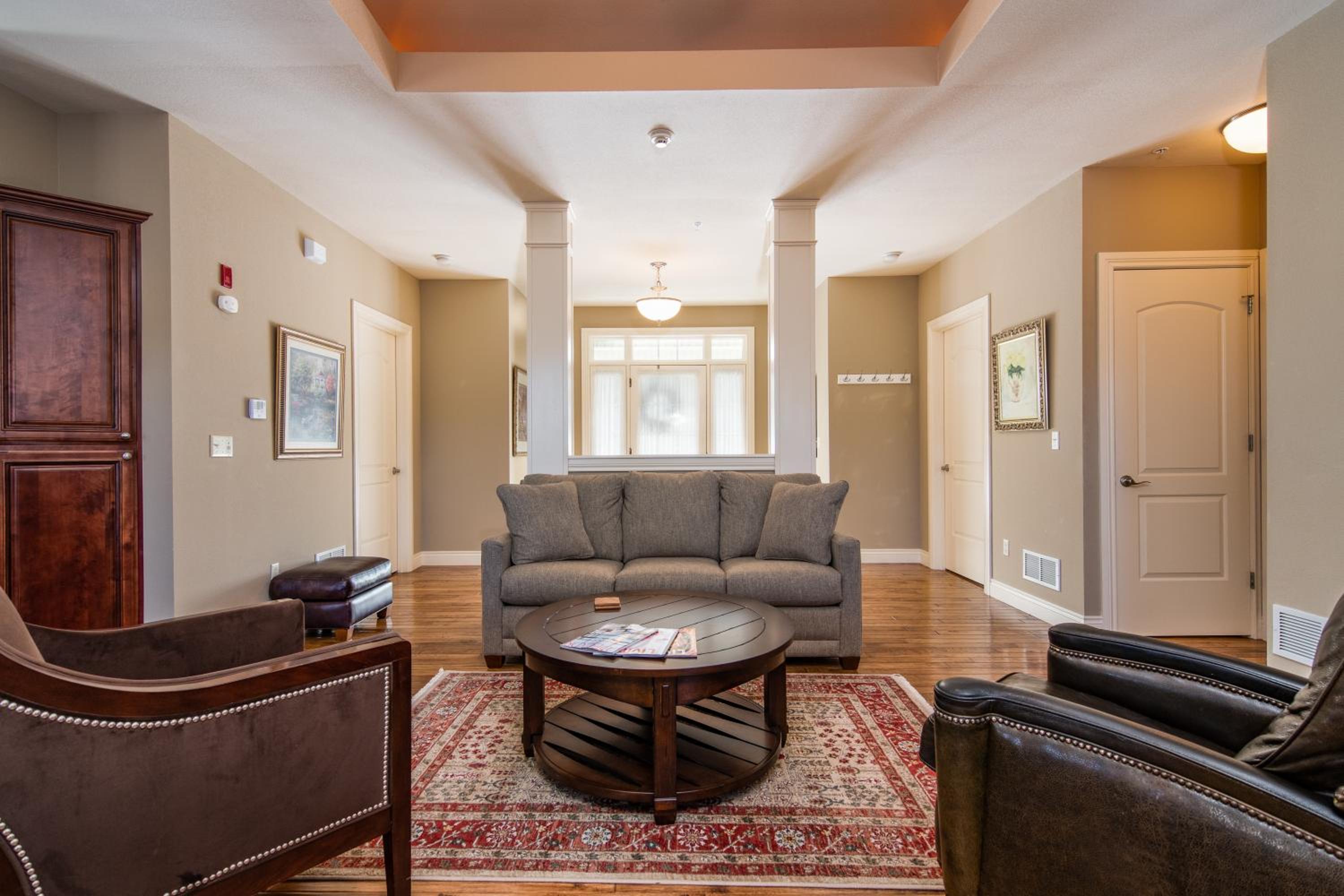 Two Bedroom Villa in the Heart of Branson view 2