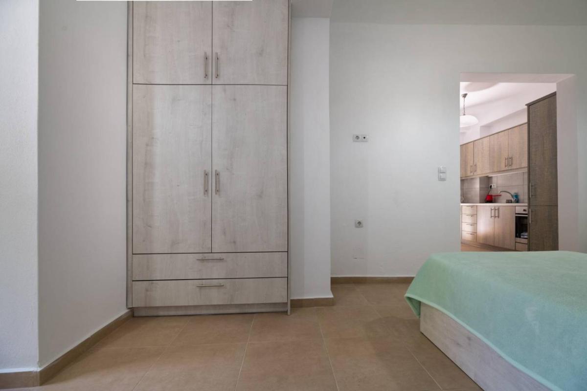 Irini-Kalamaki-apartments view 4