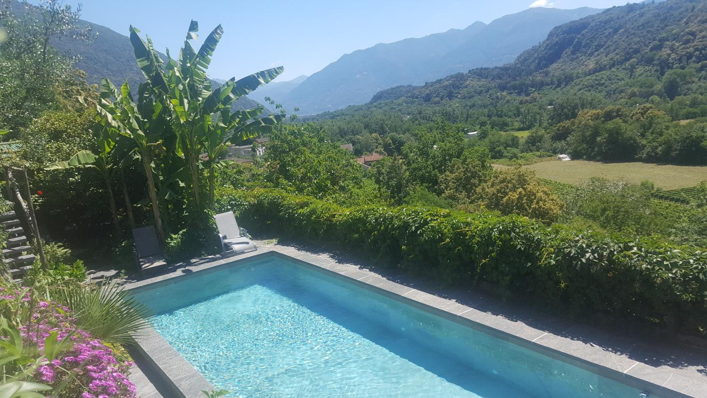 Casa Aries & Studio Aurora - mit Pool, in Cavigliano nur 8 km von Ascona und Locarno entfernt