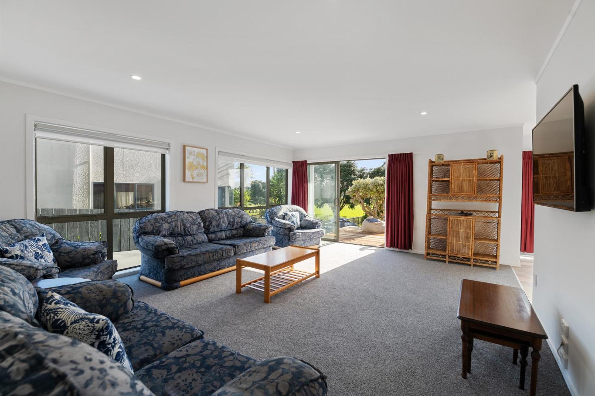 Orkney Haven - Mt Maunganui Holiday Home view 2