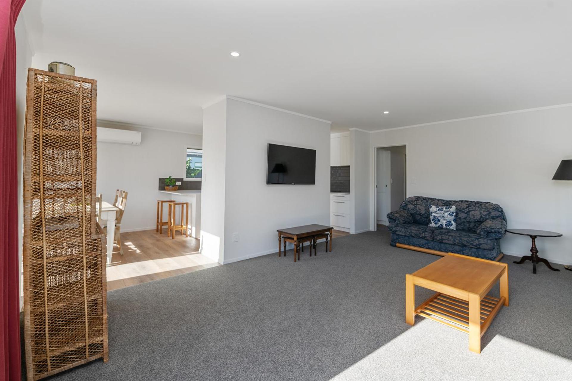 Orkney Haven - Mt Maunganui Holiday Home view 4