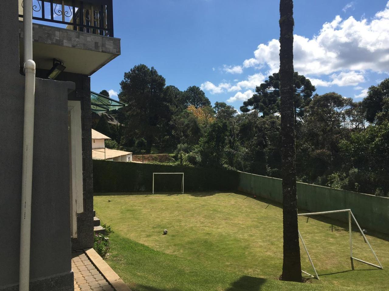 Excelente Casa, bairro nobre em Campos do Jordão