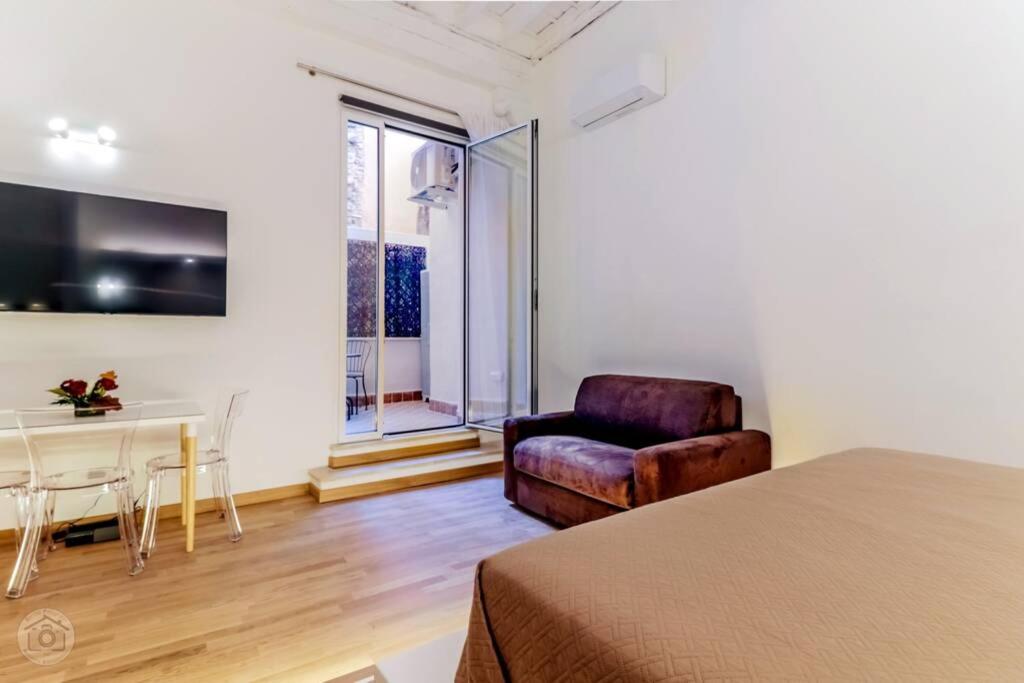 NAVONA luxury loft with terrace