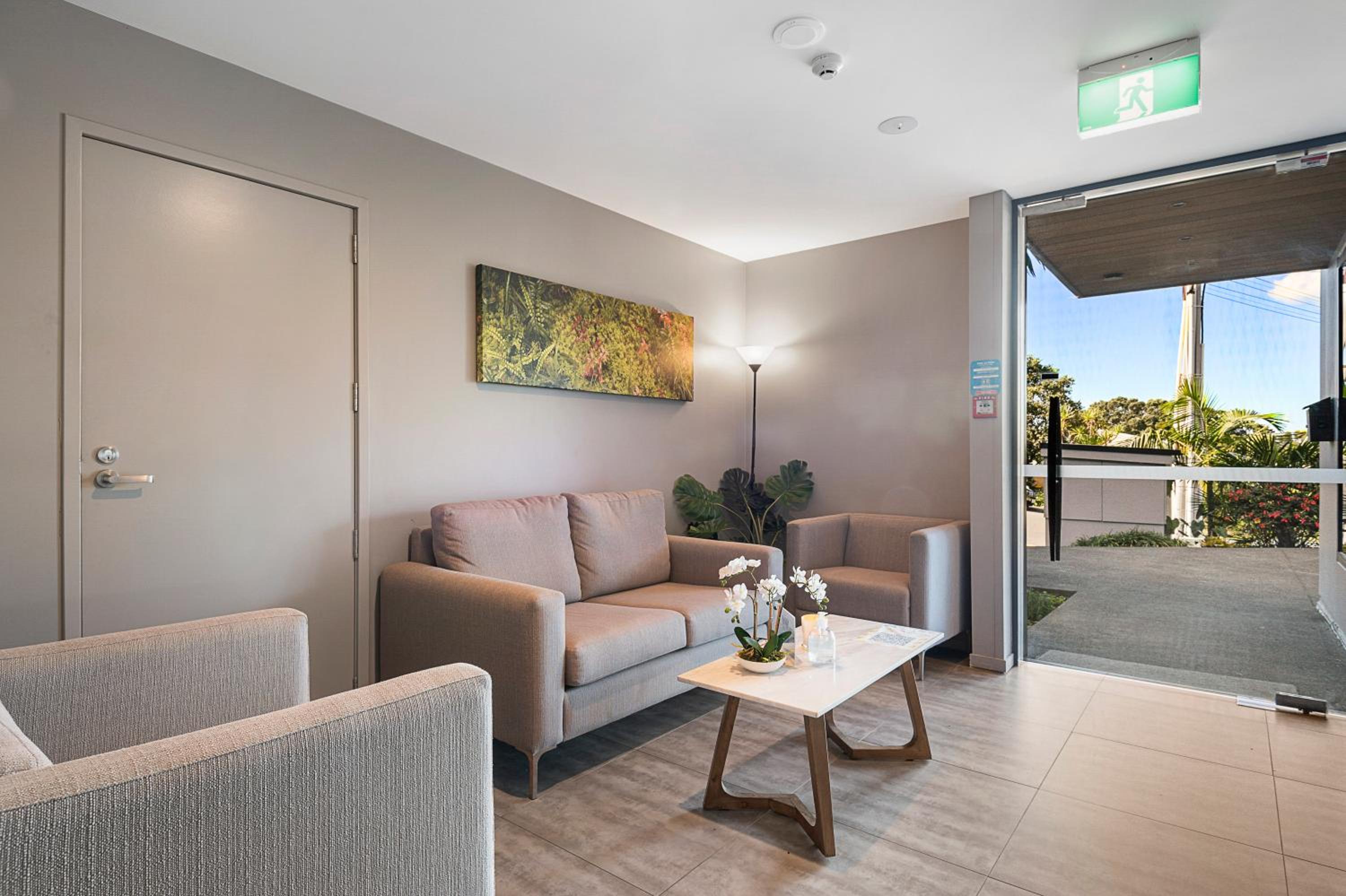 FERNZ Motel & Apartments Birkenhead
