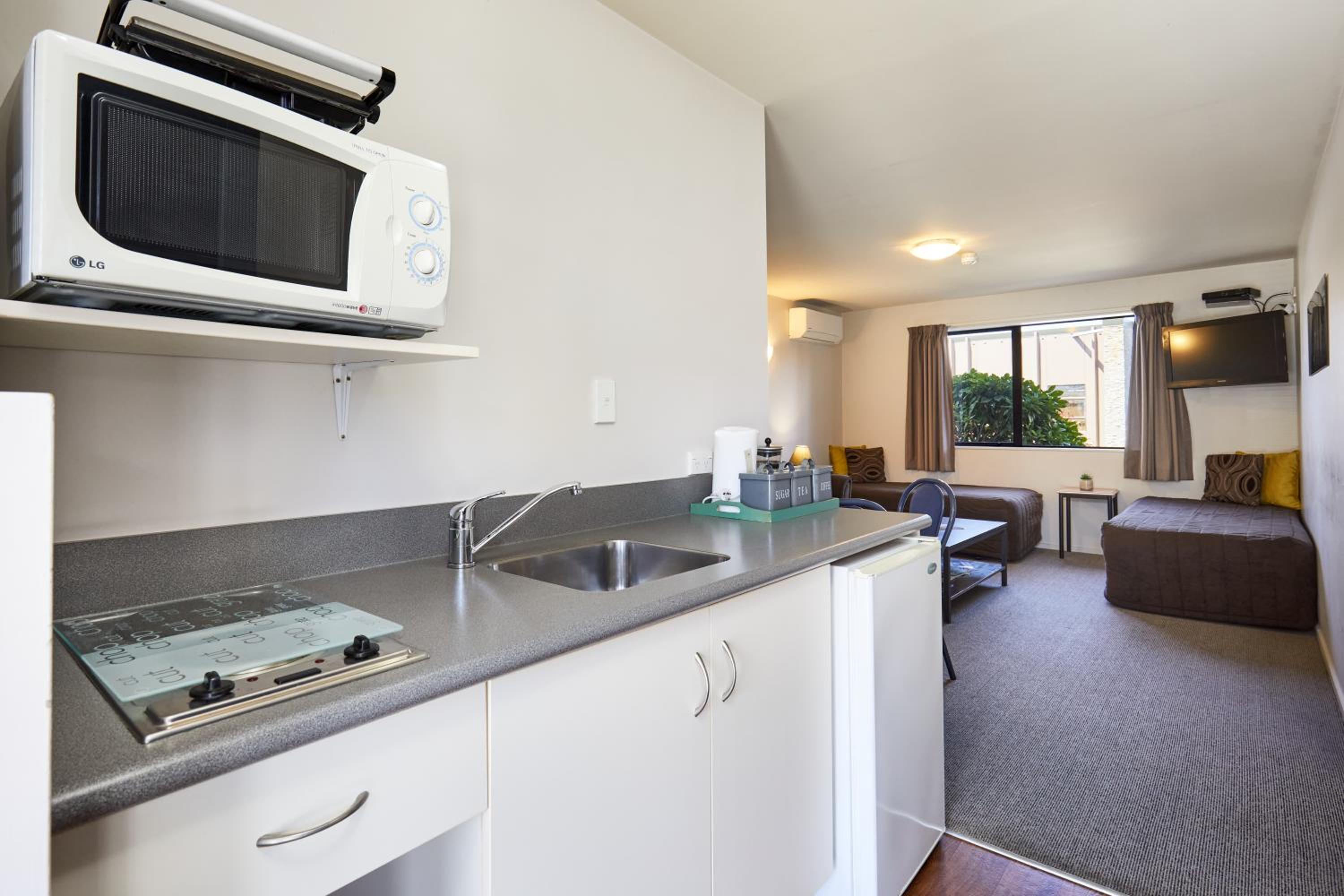 Blenheim Palms Motel