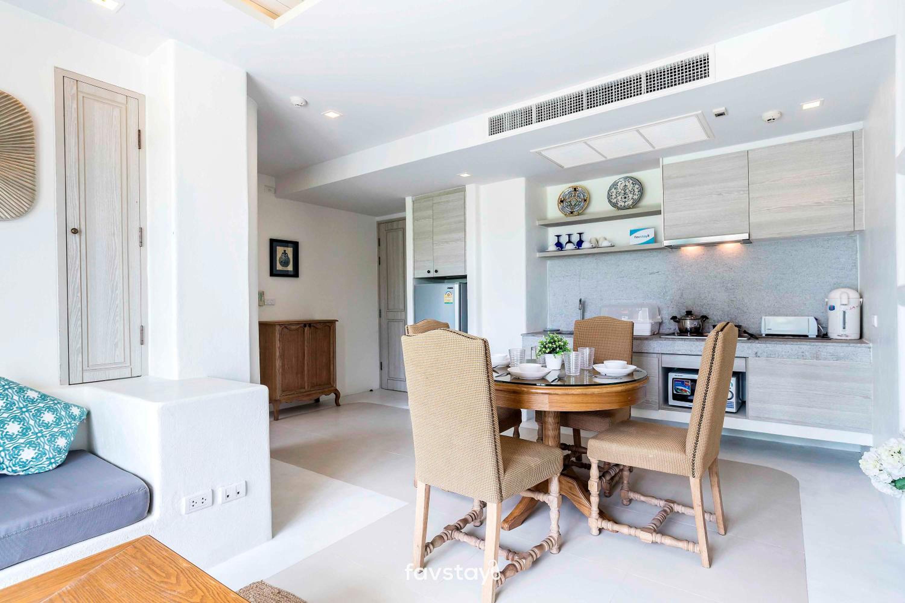 Chelona Hua Hin by Favstay