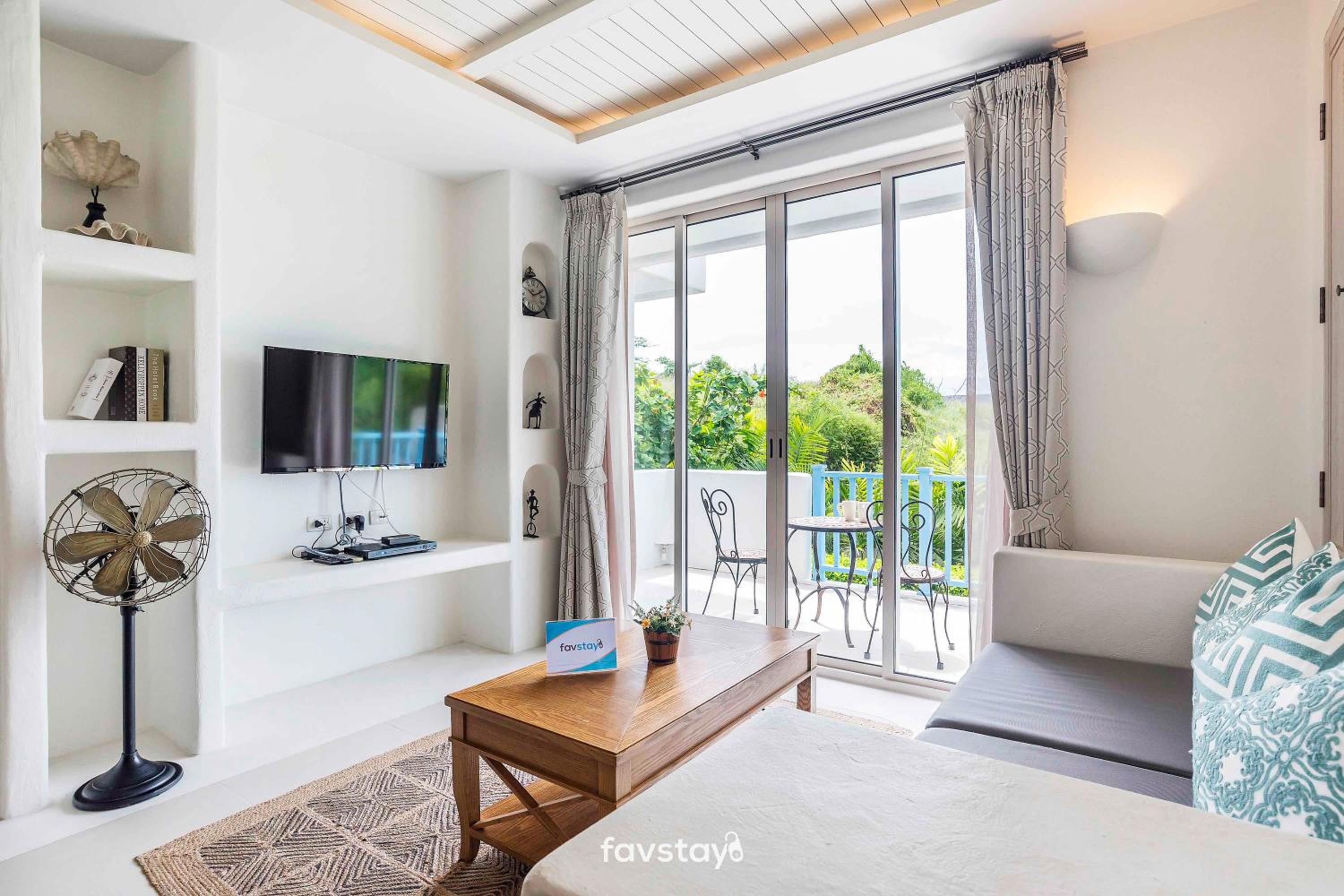 Chelona Hua Hin by Favstay