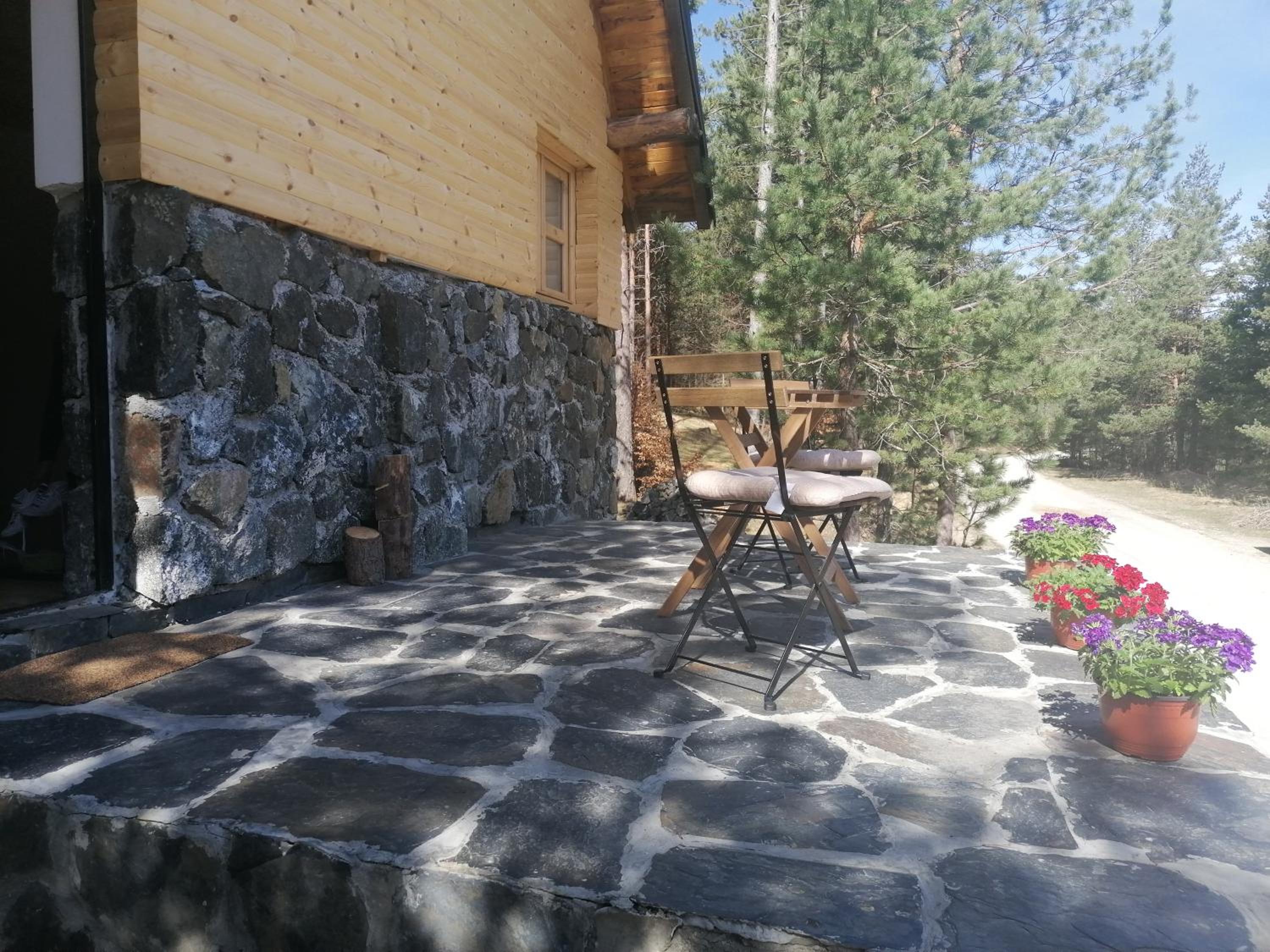 Garac Zlatibor Vikendica view 4