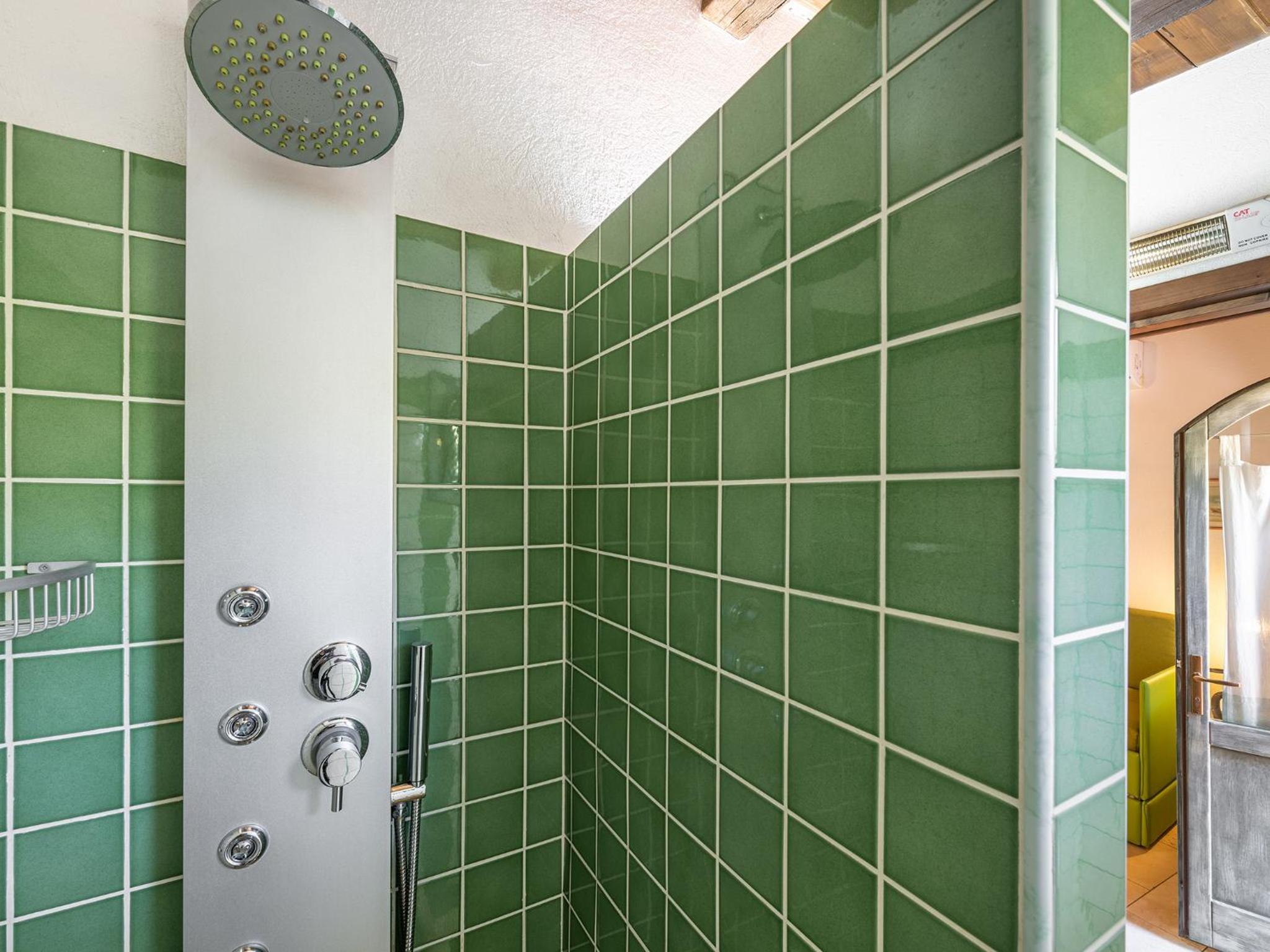 Guest House Villa Verde - Short Term Room Rentals