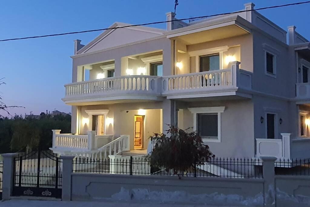 Olivia view 5