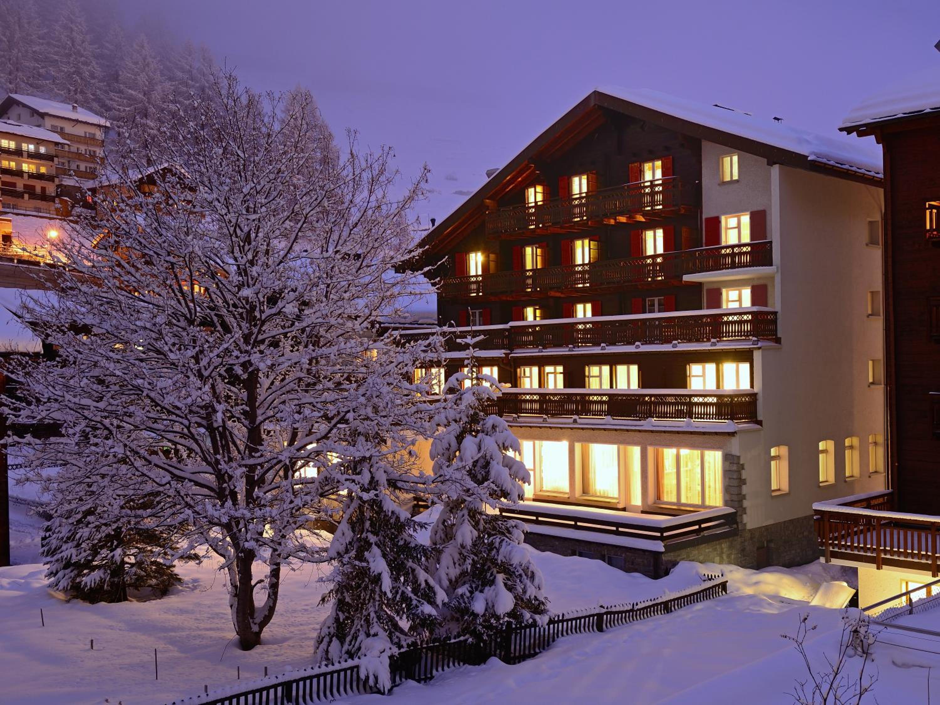 Hotel Alphubel - Image 1