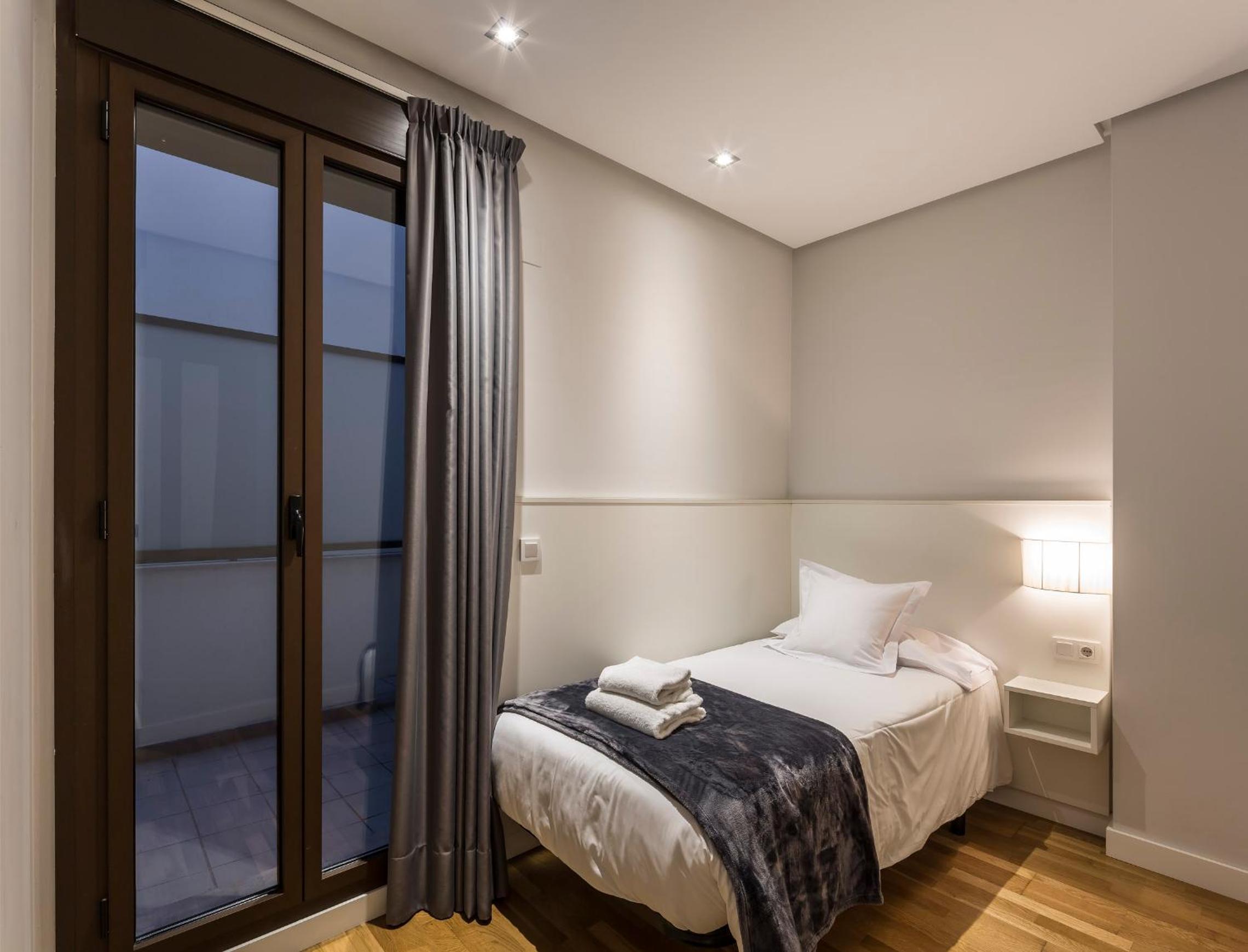 Mon Suites Catedral - Image 2