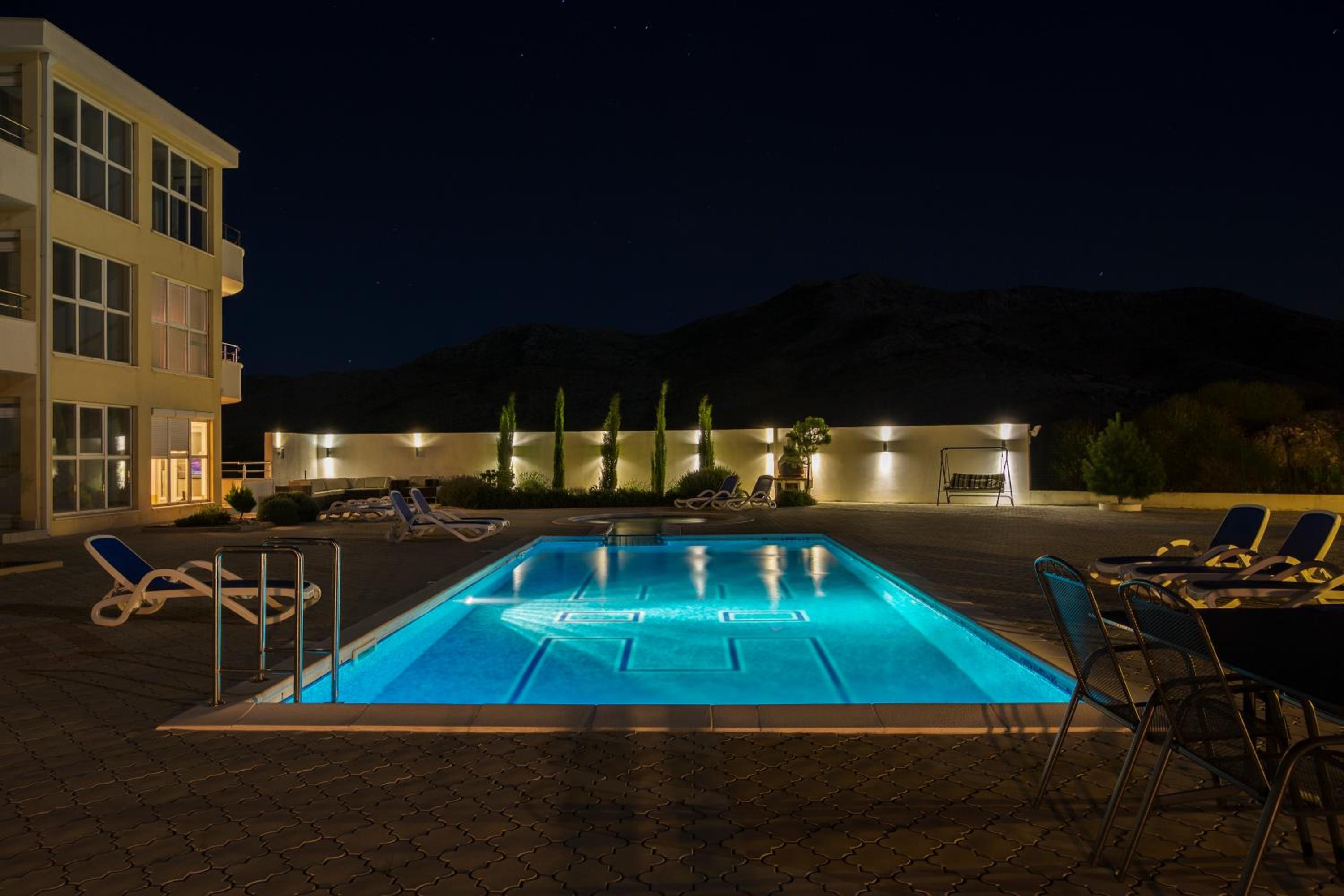 Luxury Apartment Petra view 2