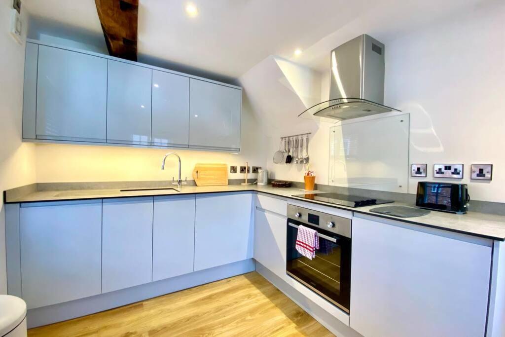 Tilly's a perfect apartment in the Market Town of Ledbury view 5