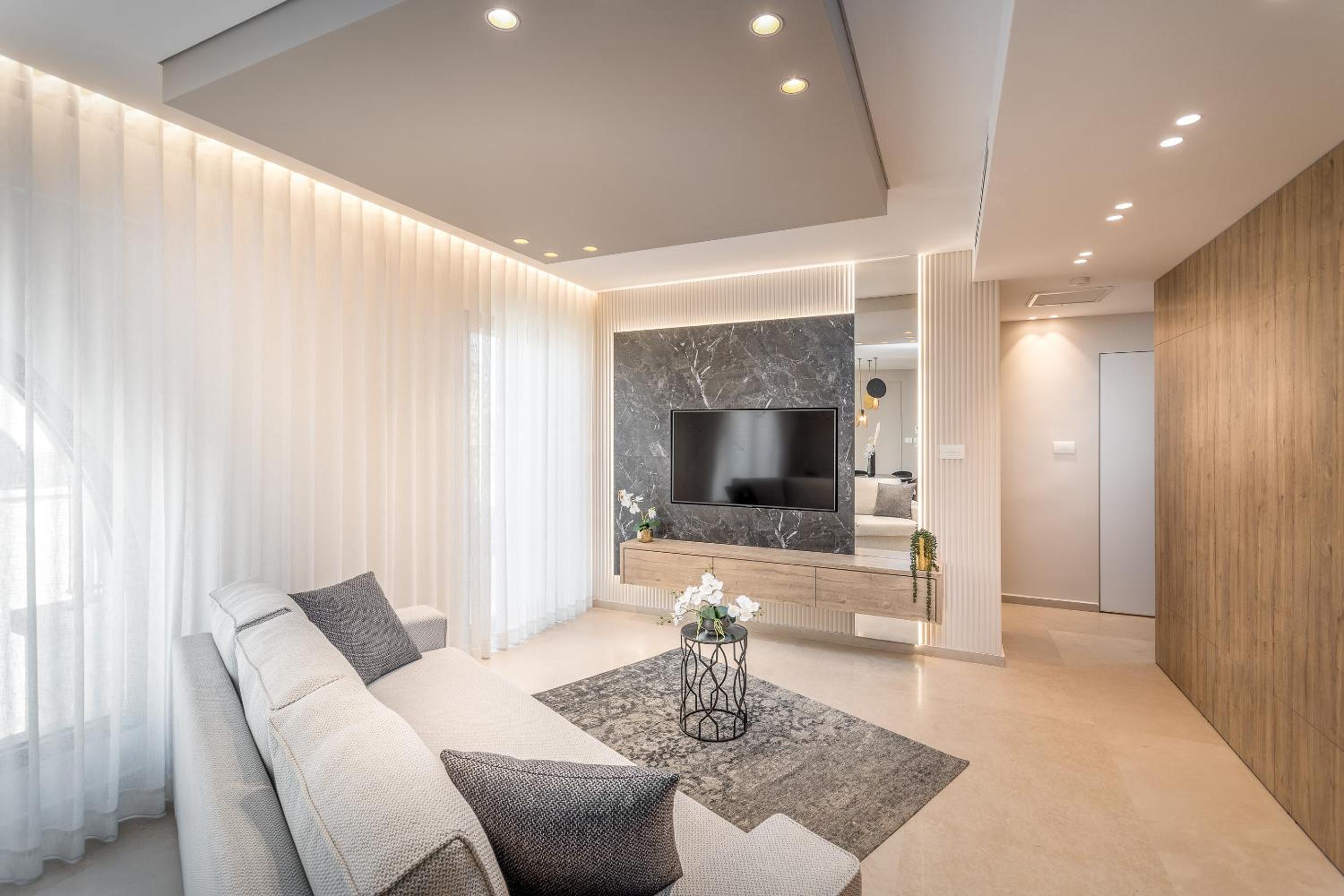 Next the Old City - 5 stars apartment - David village view 2