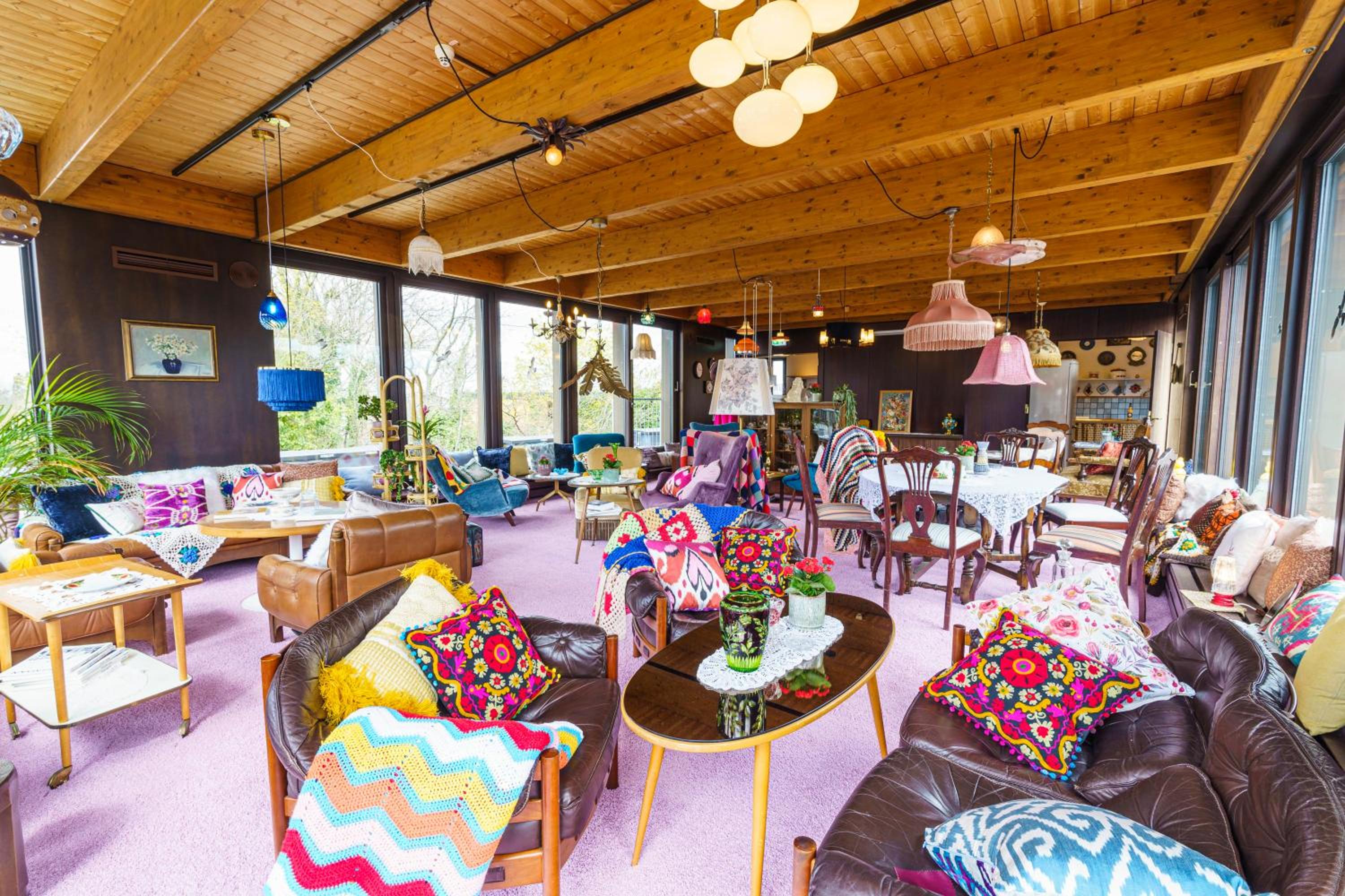 Bonn Vacations - Tante ALMA's Bonner Hotel - Property Image 20