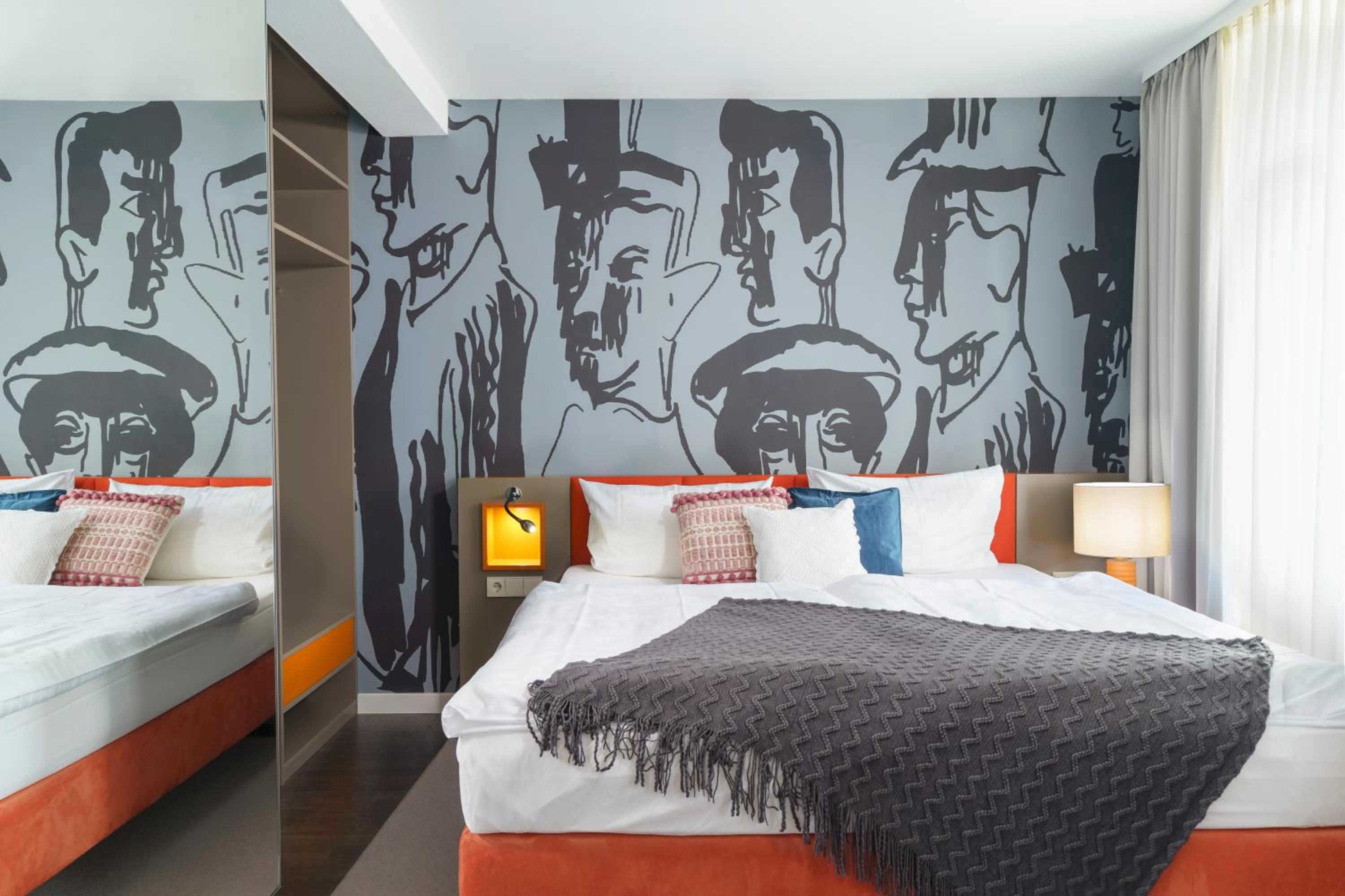 Bonn Vacations - Tante ALMA's Bonner Hotel - Property Image 23