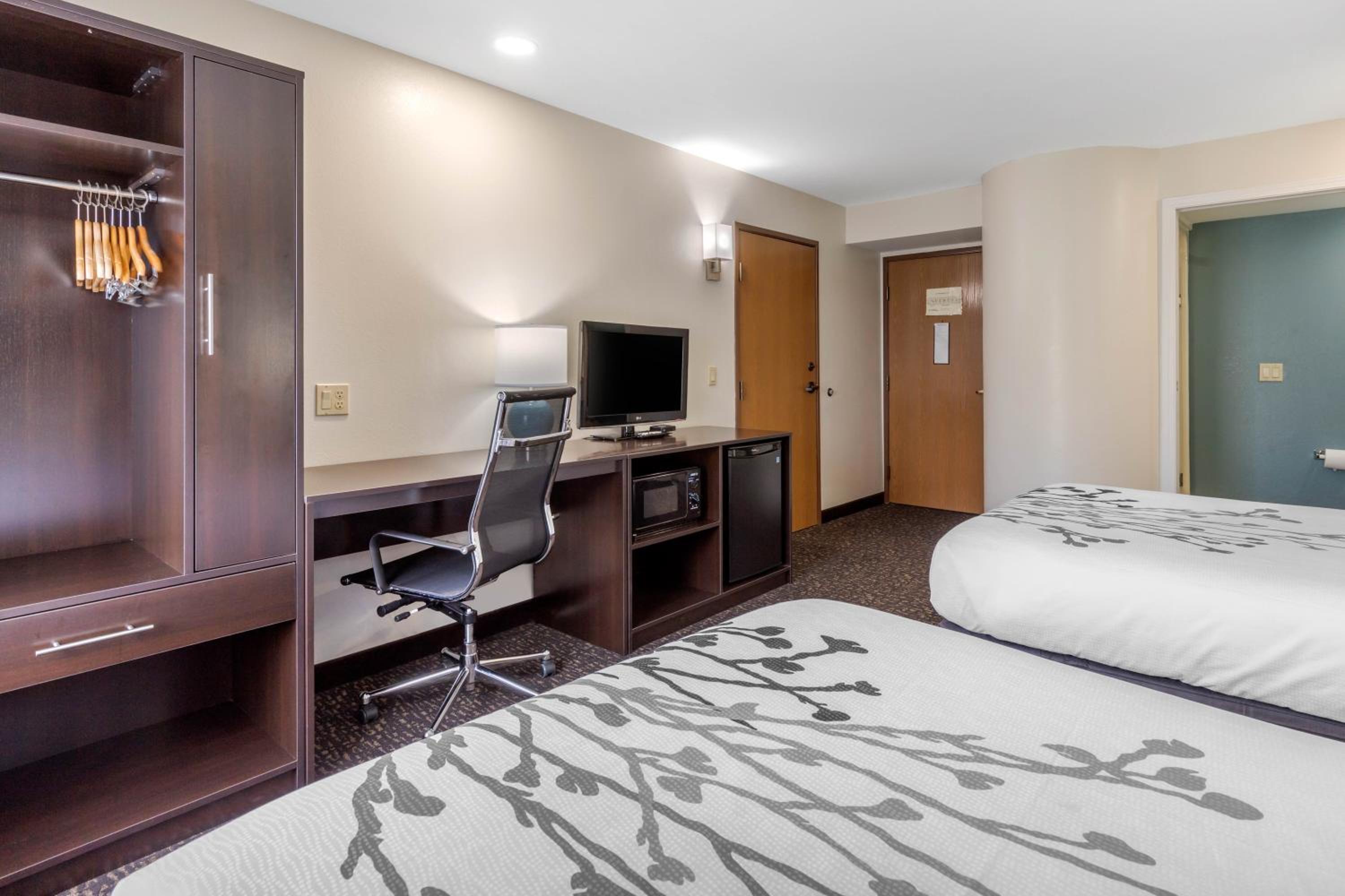 Sleep Inn & Suites Johnson City