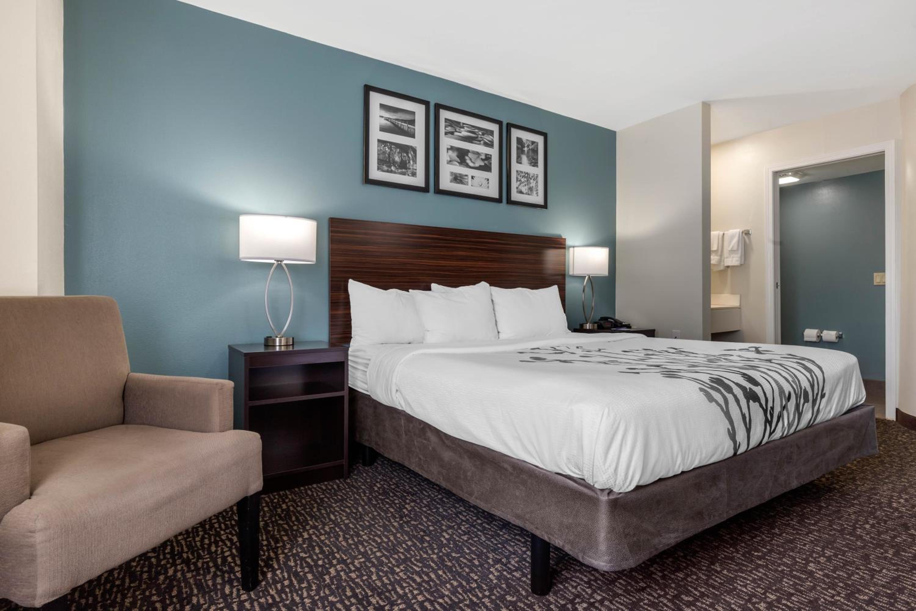 Sleep Inn & Suites Johnson City