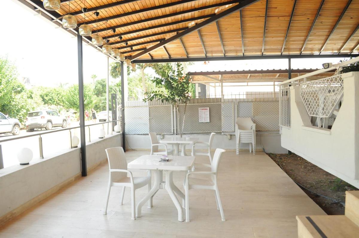 outdoor BBQ area