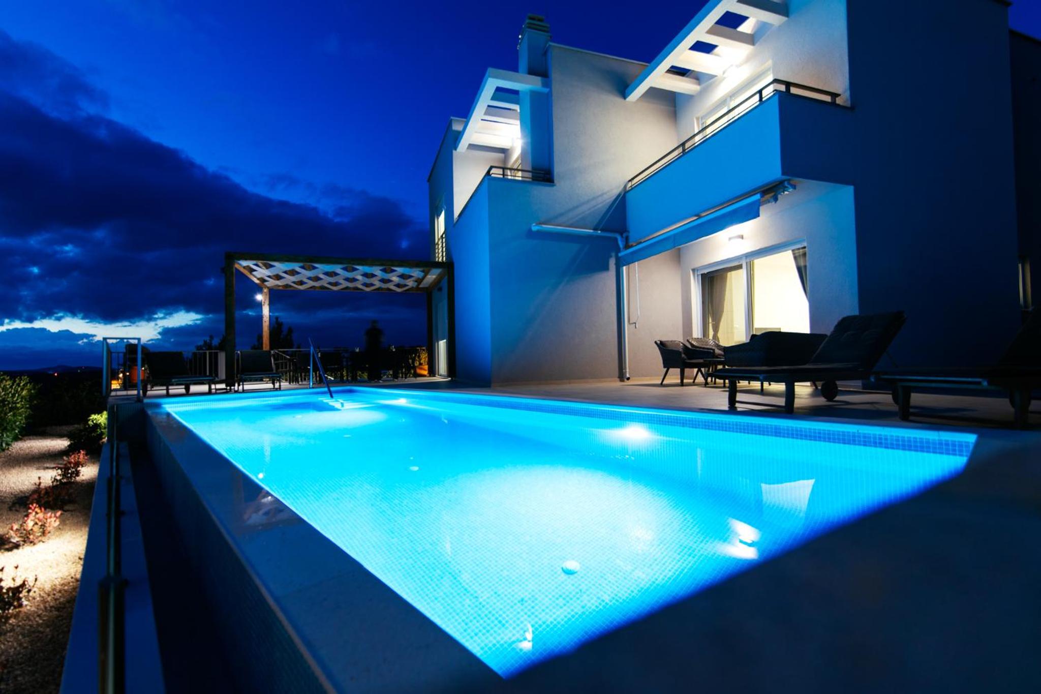 Villa Lomari view 4