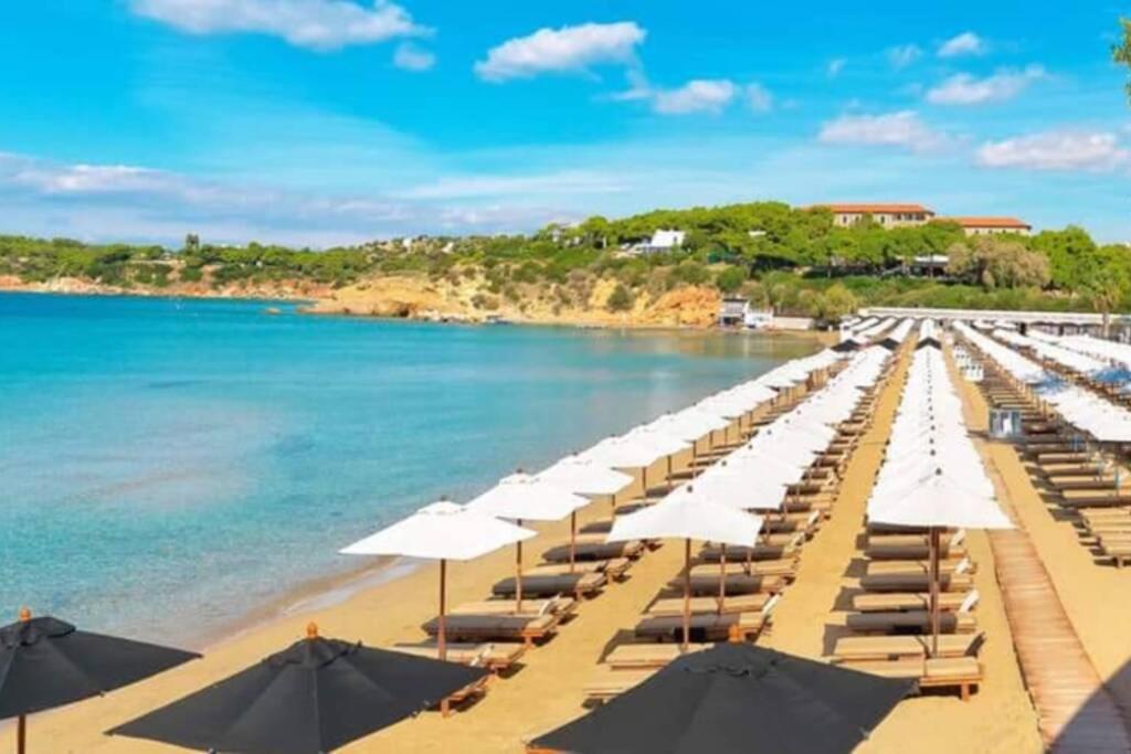 Tropicana Beachside Stay in Vouliagmeni