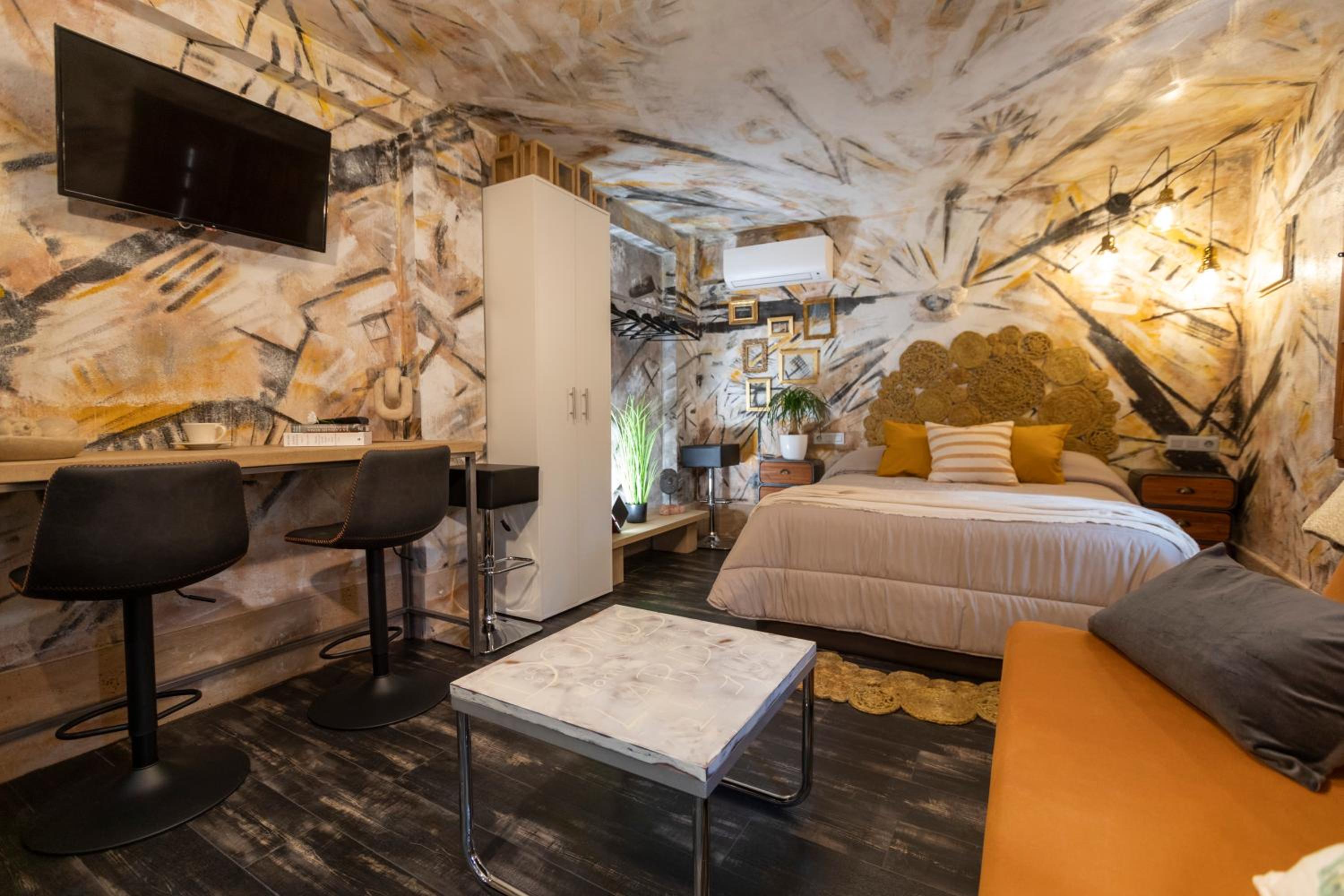hotel room