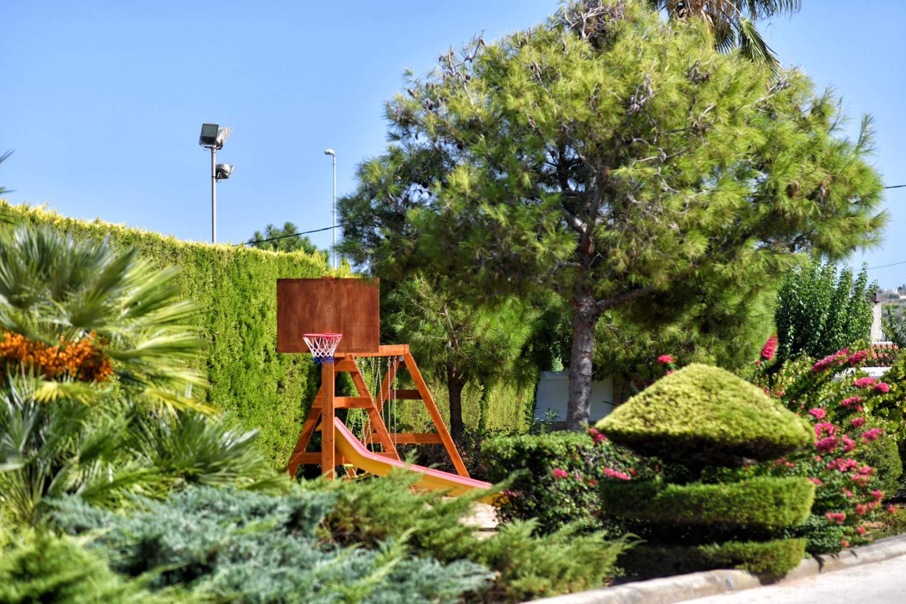 activities & amenities