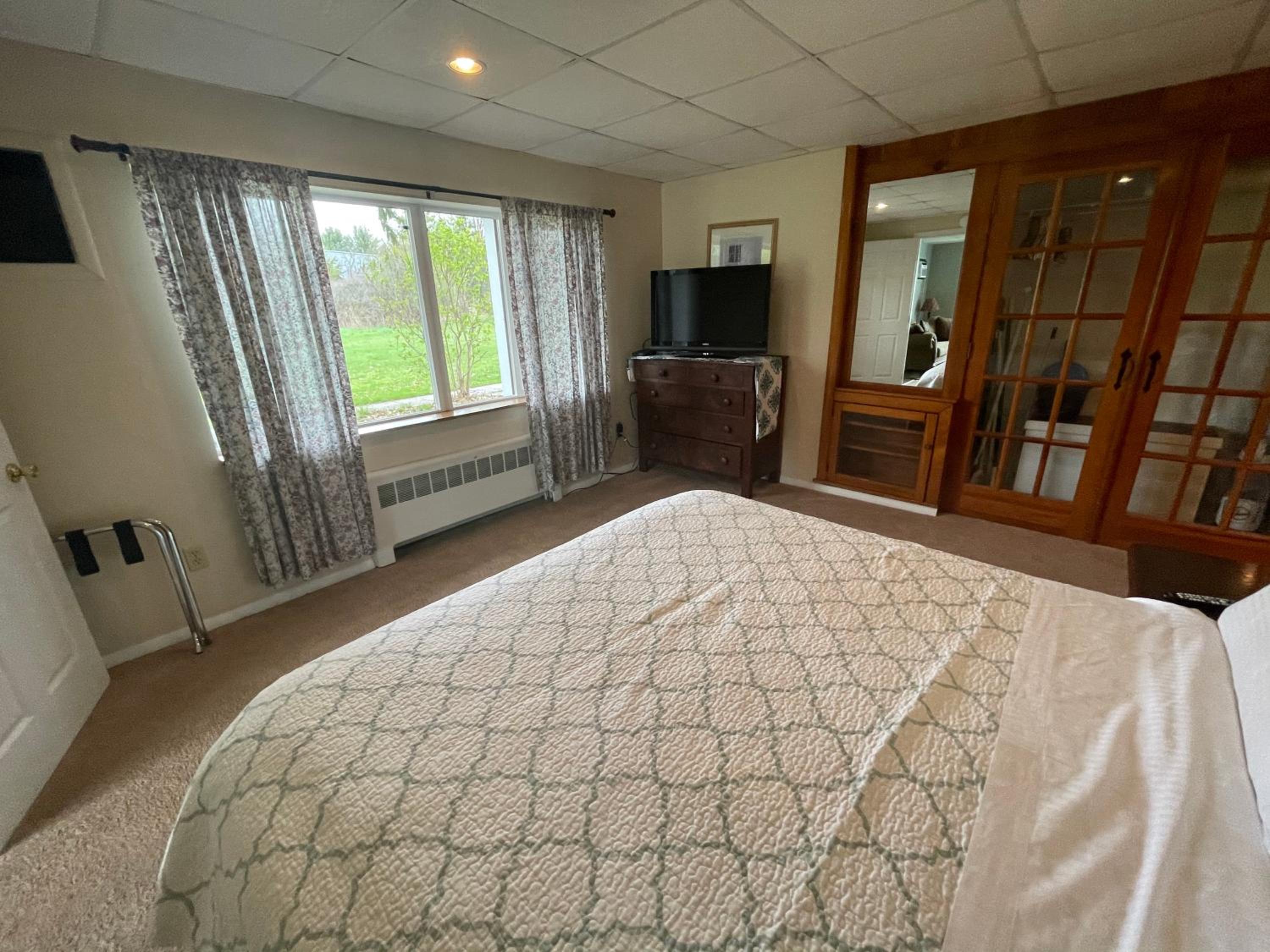 Skaneateles Inn on 20
