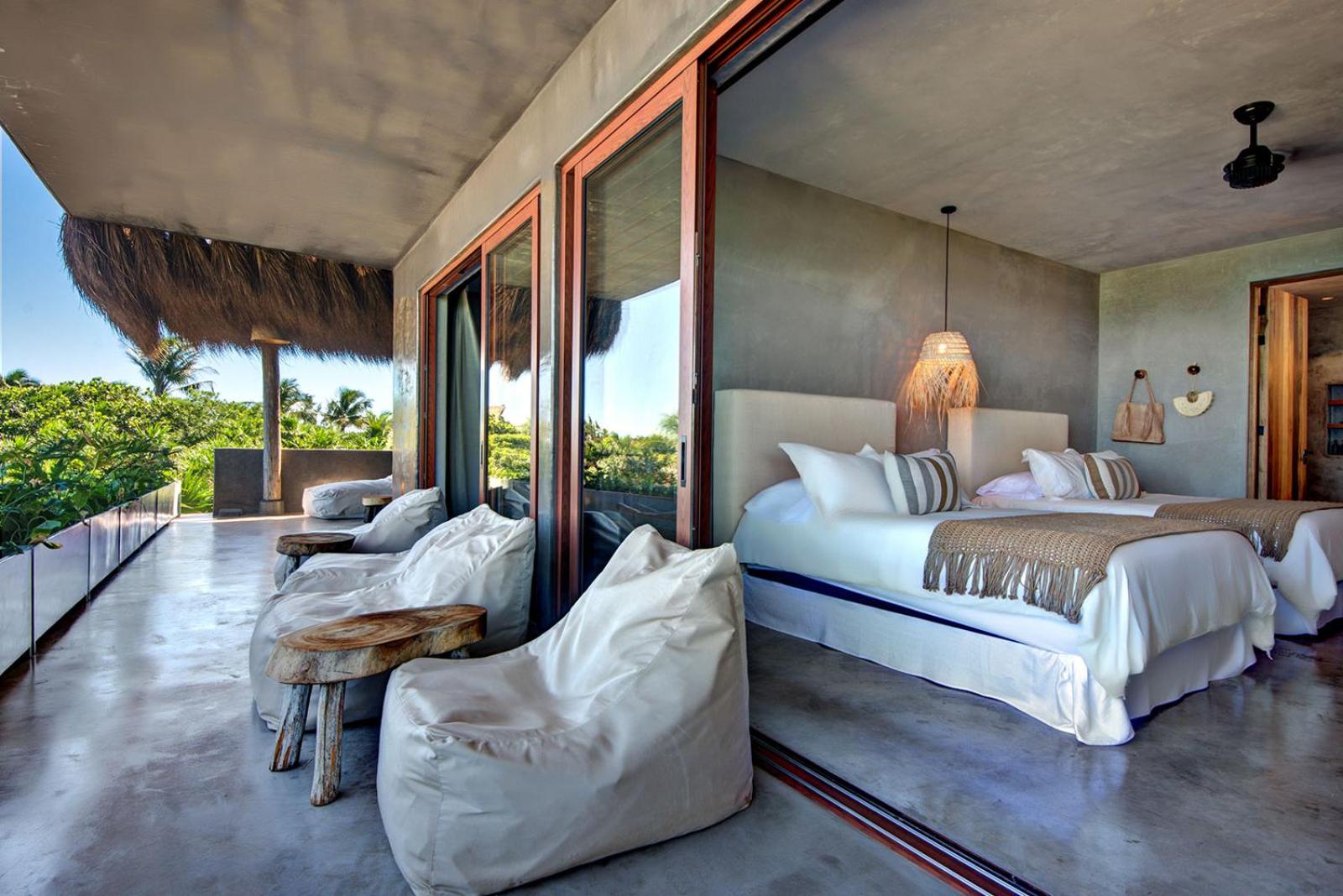 Beachfront Villa Soliman Bay 12