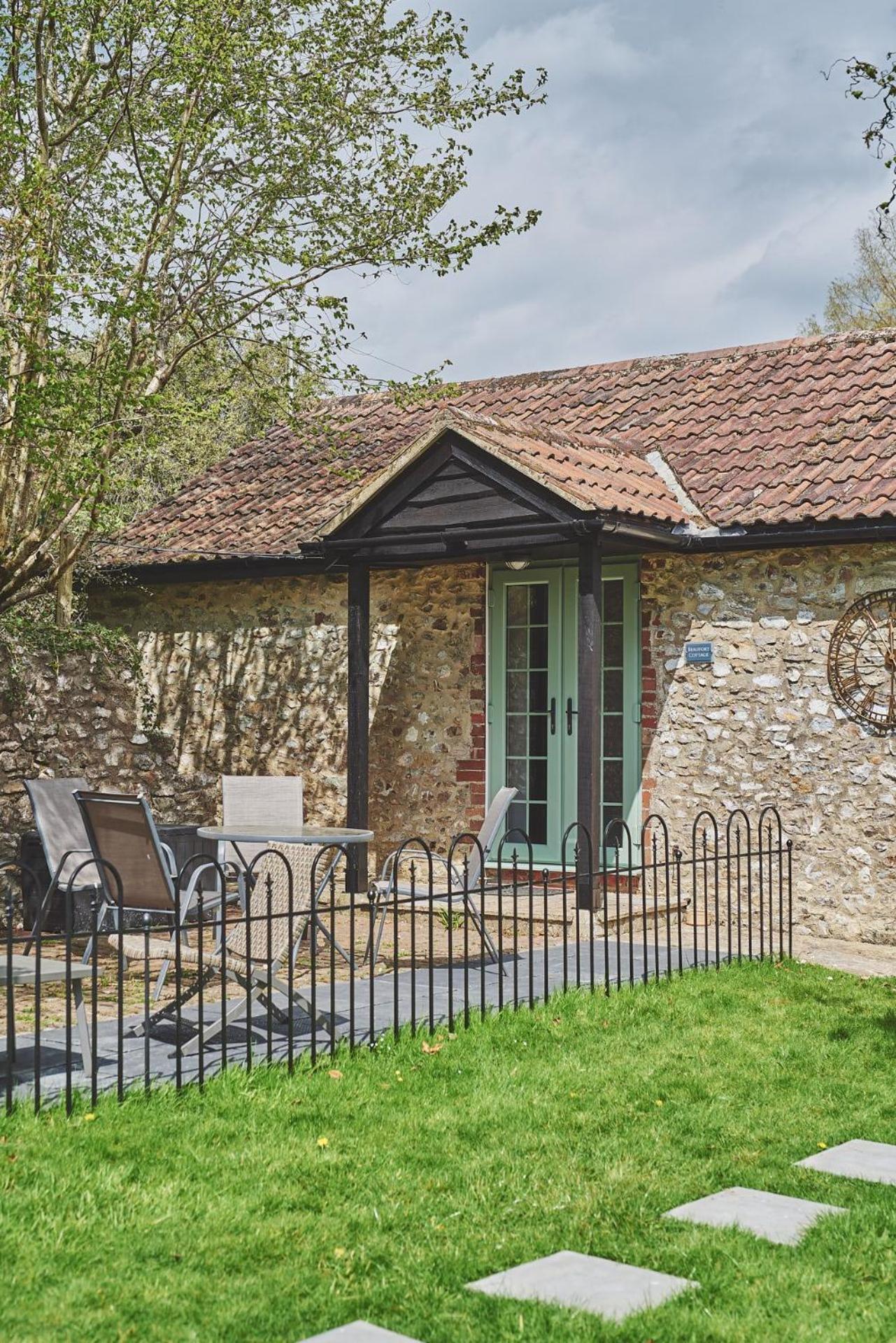 Harcombe Cottage view 3