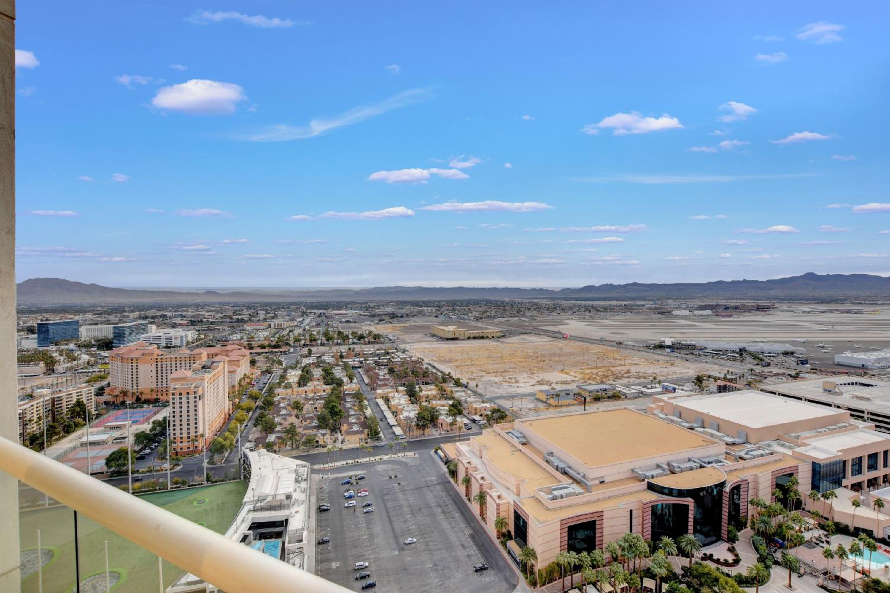 Signature MGM 1 Bedroom Penthouse Suite