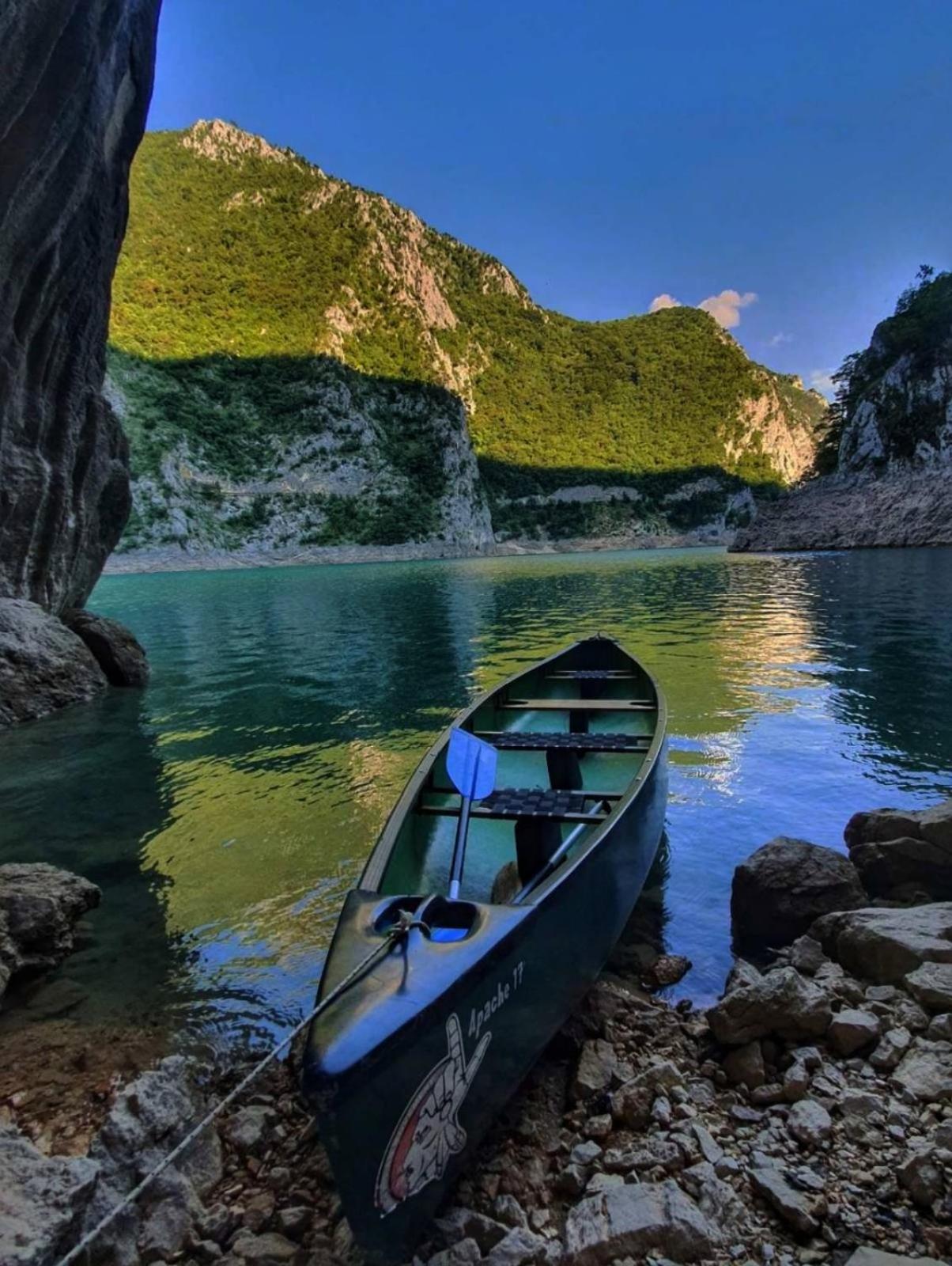 Photo 48