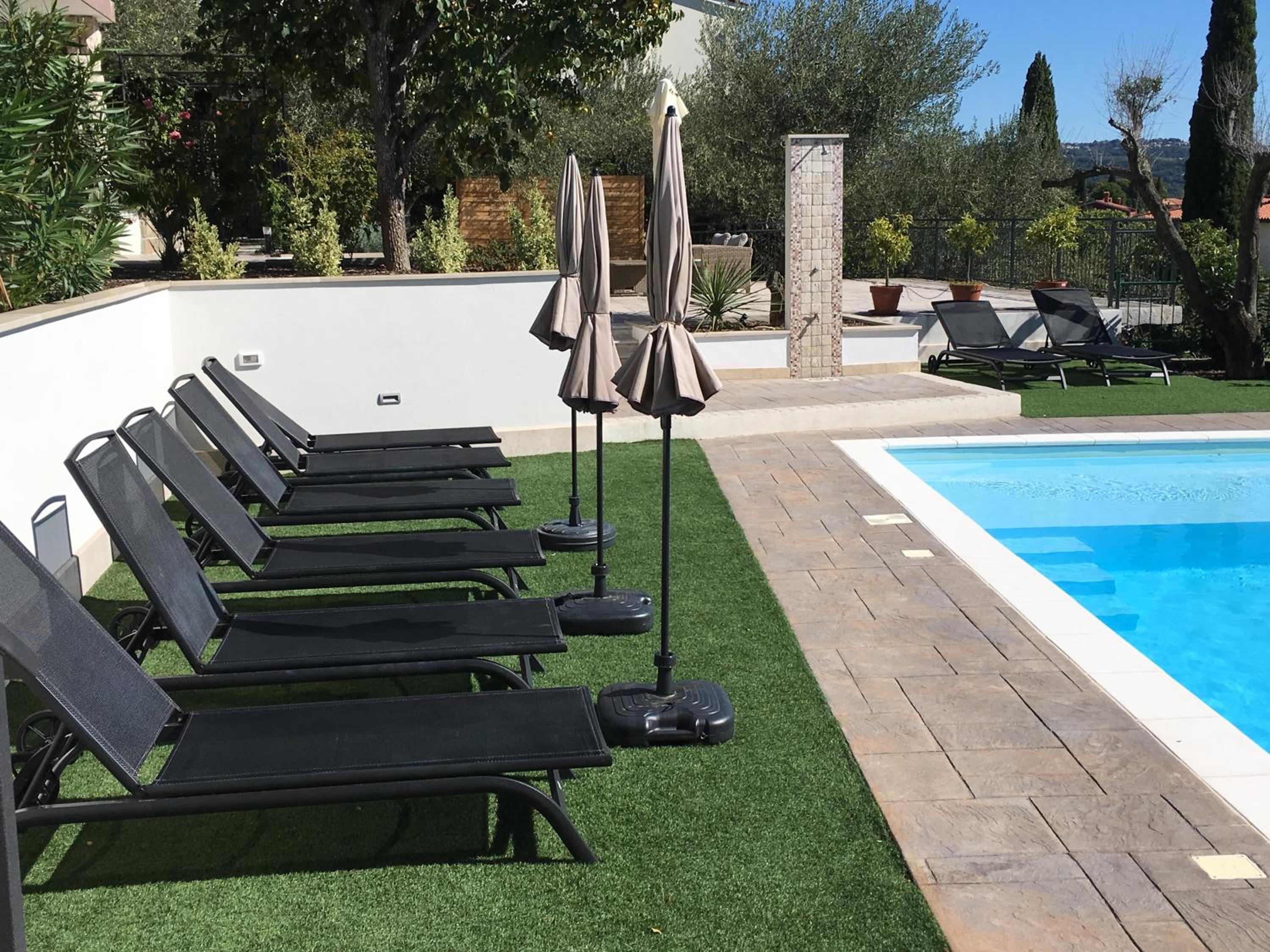 Villa Vilfanova- Apartments view 4
