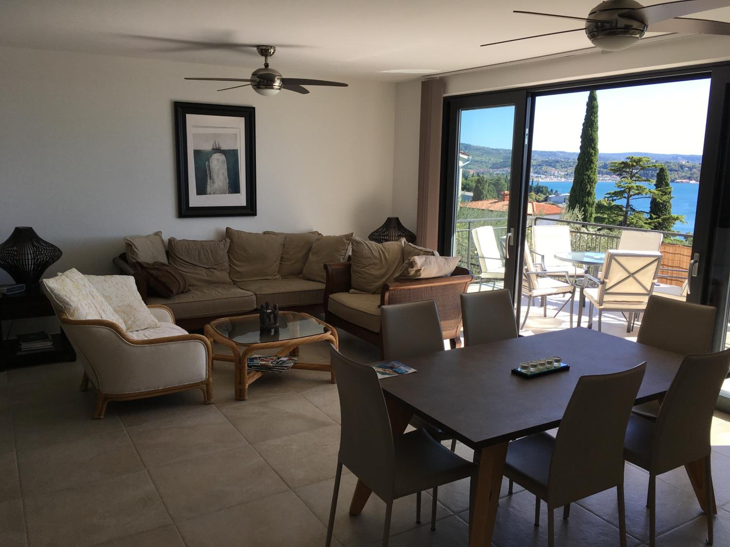 Villa Vilfanova- Apartments view 5