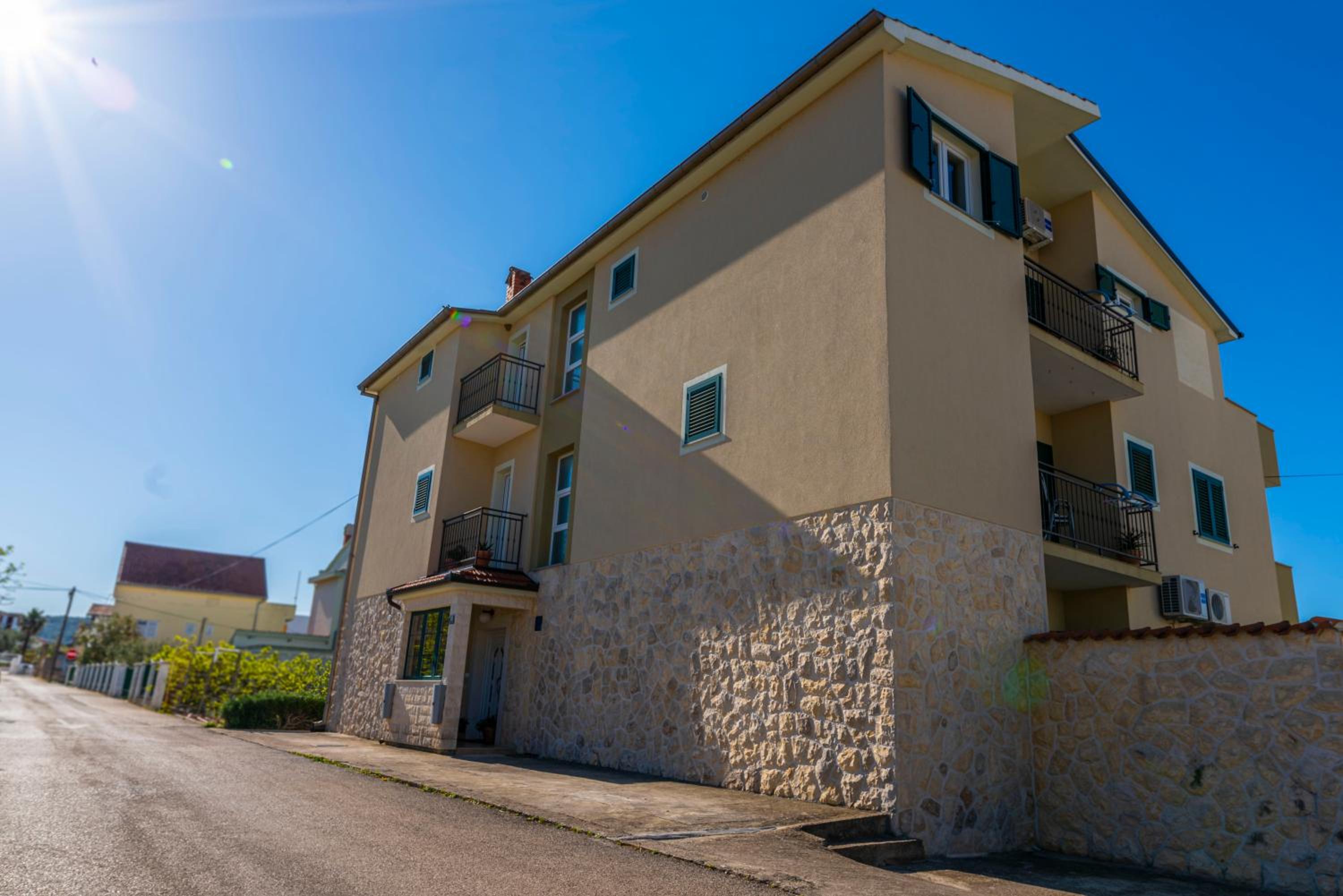 Charming tale apartments Modun19