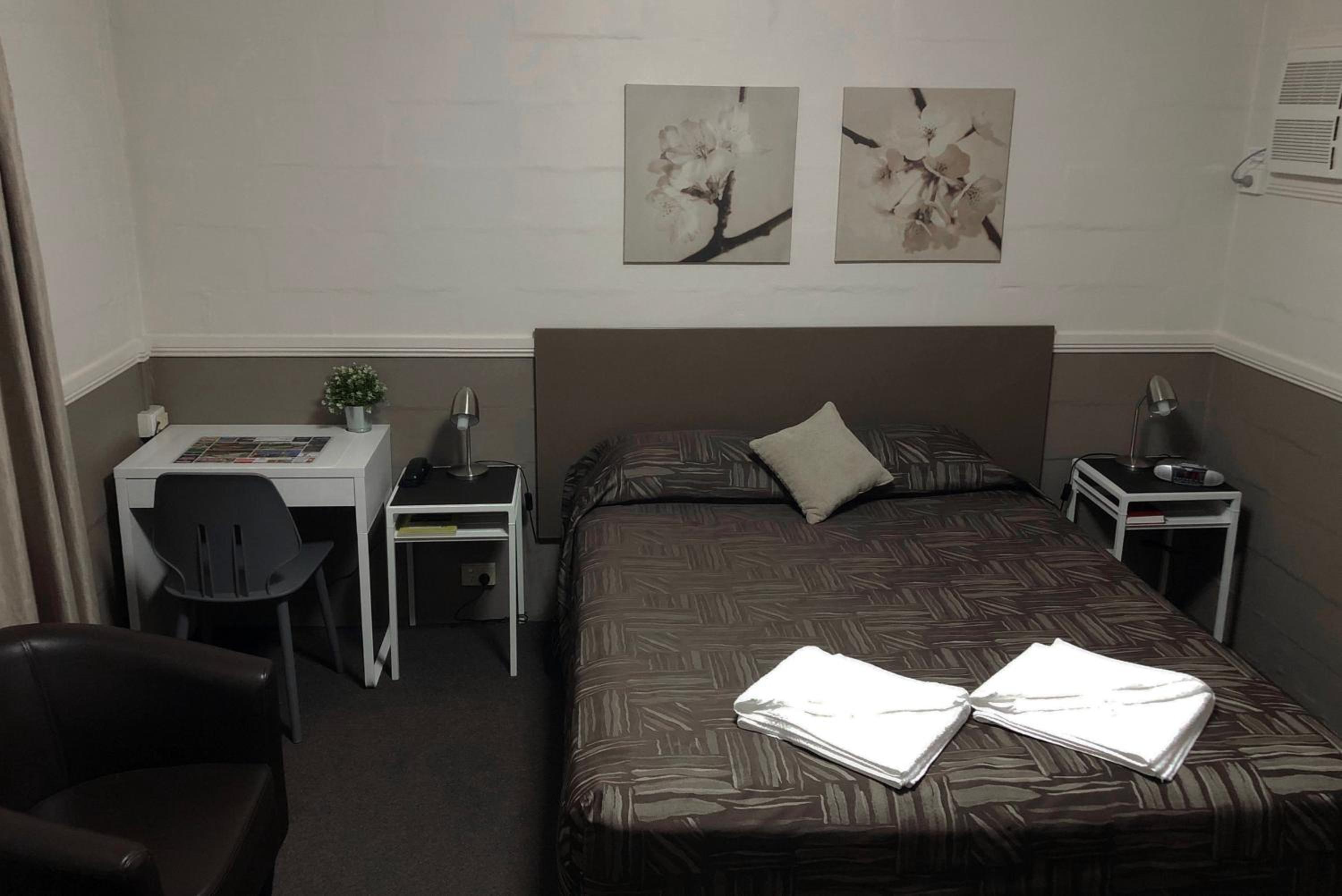 City Motor Inn