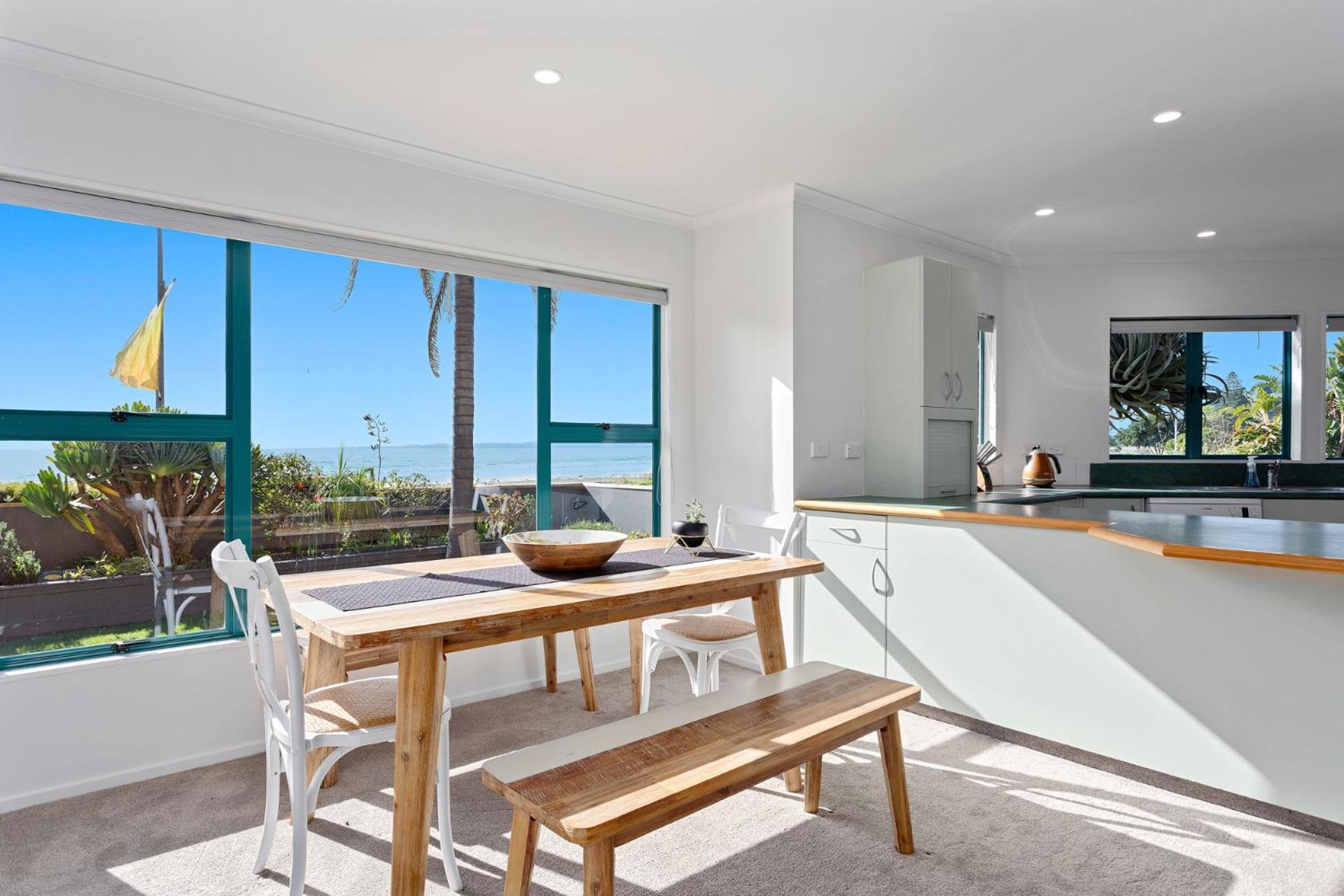 The Lights House - Beachfront Ohope Holiday Home view 4