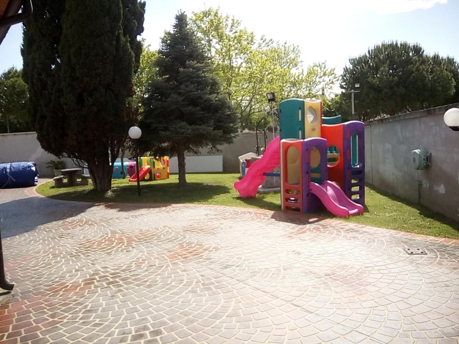 Photo 46