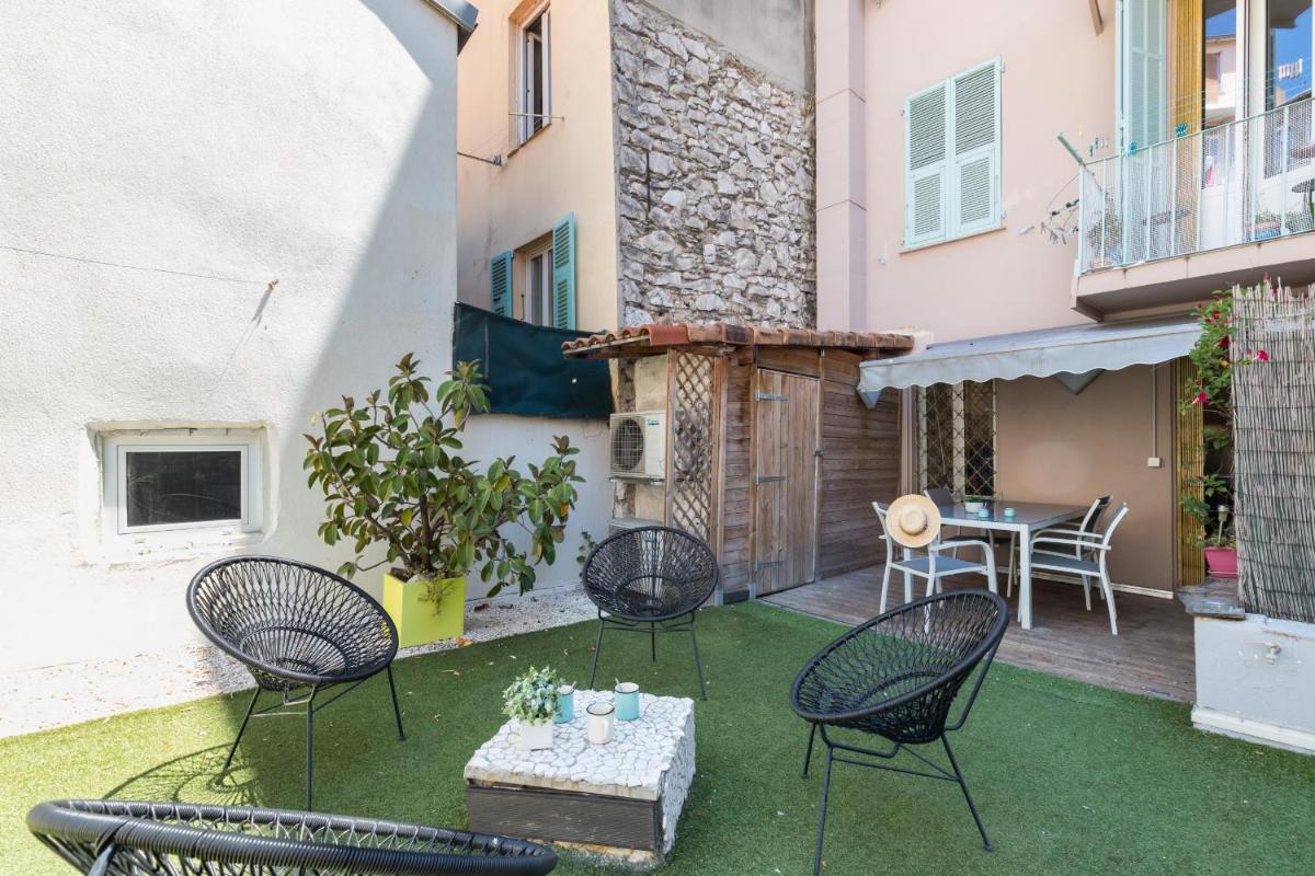 Amazing 3 Bdrs and Garden Place du Pin Parking ! photo 2