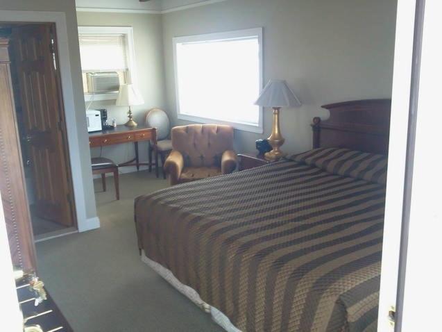 Golden Gate Lodging