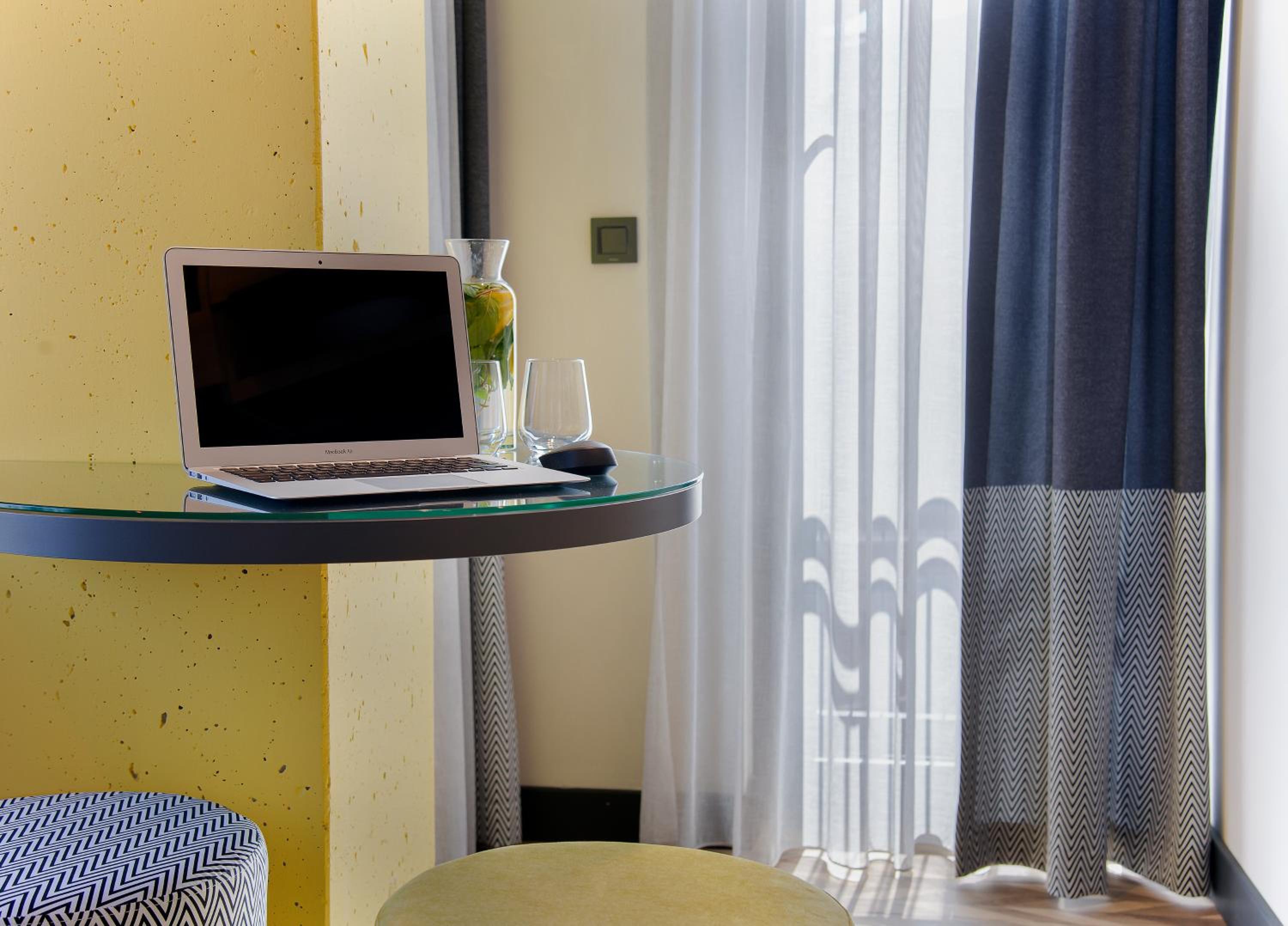 Trend Suites CYCLE - Image 57